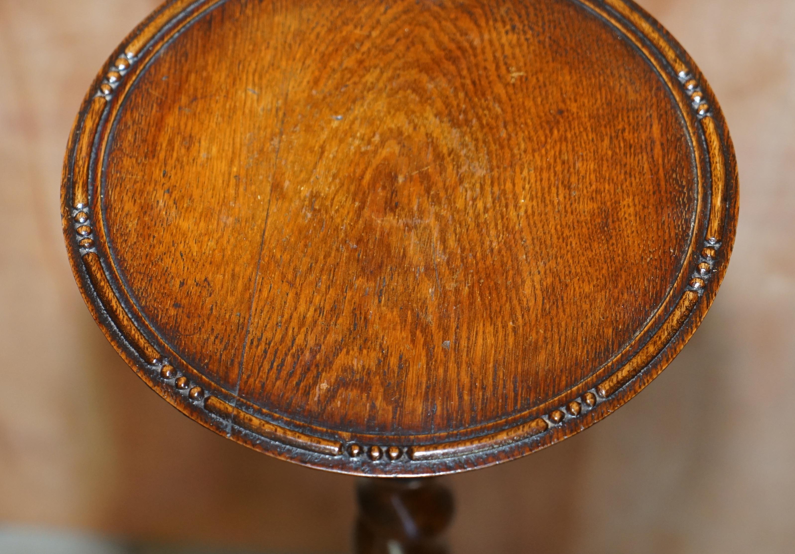 English Lovely Scottish Oak Victorian circa 1880 Ornately Carved Jardiniere Stand Table