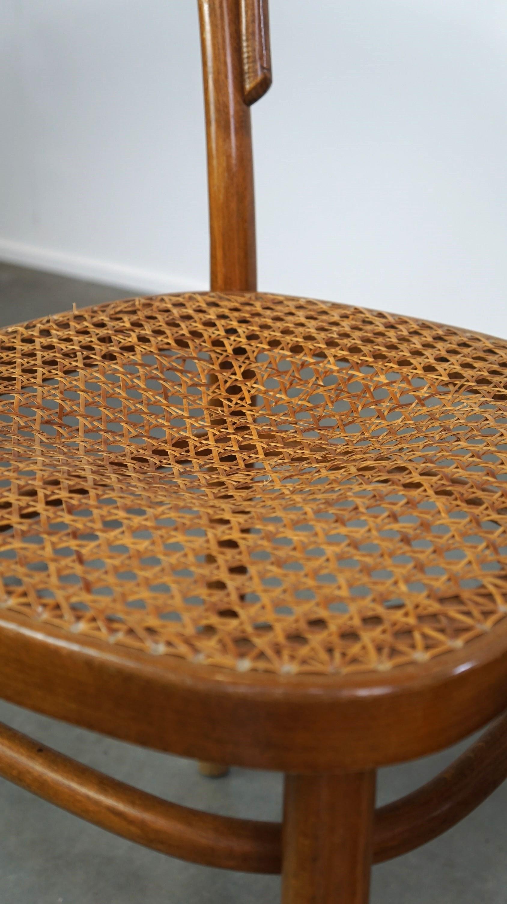 Lovely set of 2 brown vintage Thonet/bistro chairs with woven seats For Sale 2