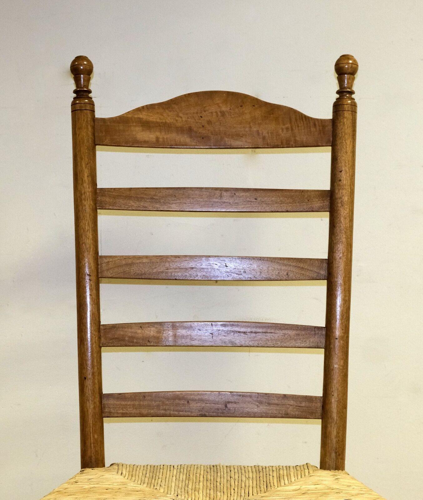 LOVELY SET OF 4 OAK FARMHOUSE RUSH SEAT LADDER BACK DiNING CHAIRS 2