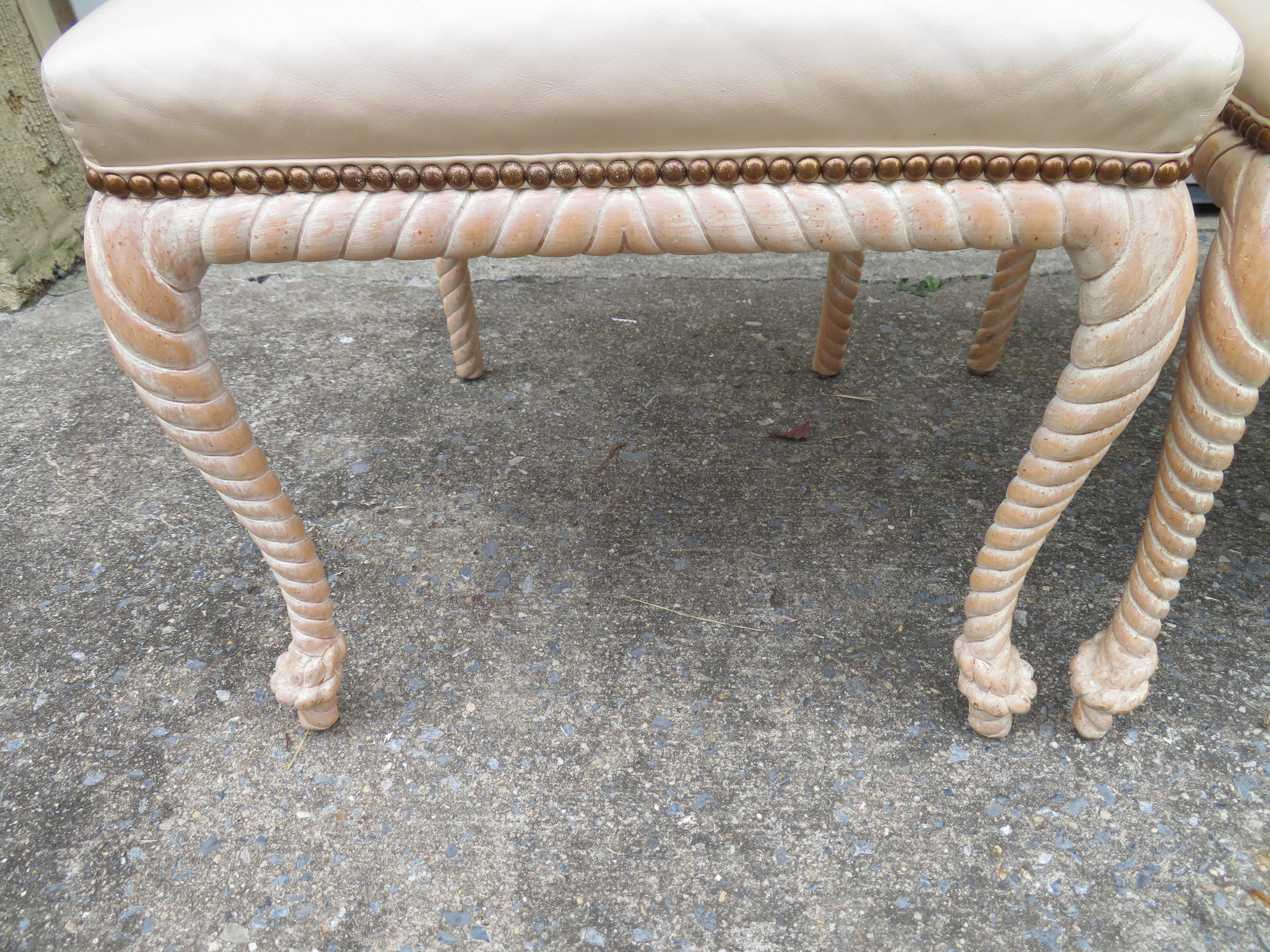 Lovely Set of 4 Vintage Carved Rope Dining Chairs Mid-Century Modern In Good Condition For Sale In Pemberton, NJ