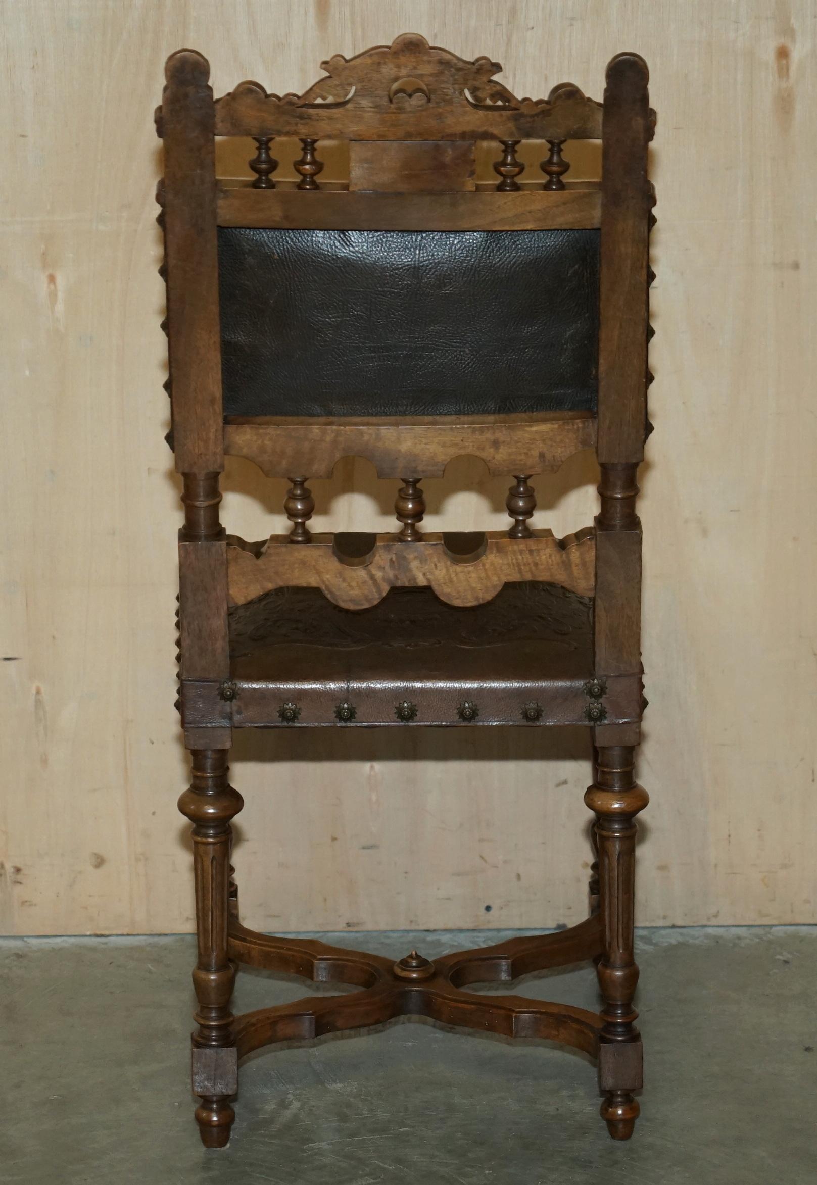 LOVELY Set aus 6 HENRY II CIRCA 1880 FRENCH OAK & EMBOSsed LEATHER-Esszimmerstühlen im Angebot 12
