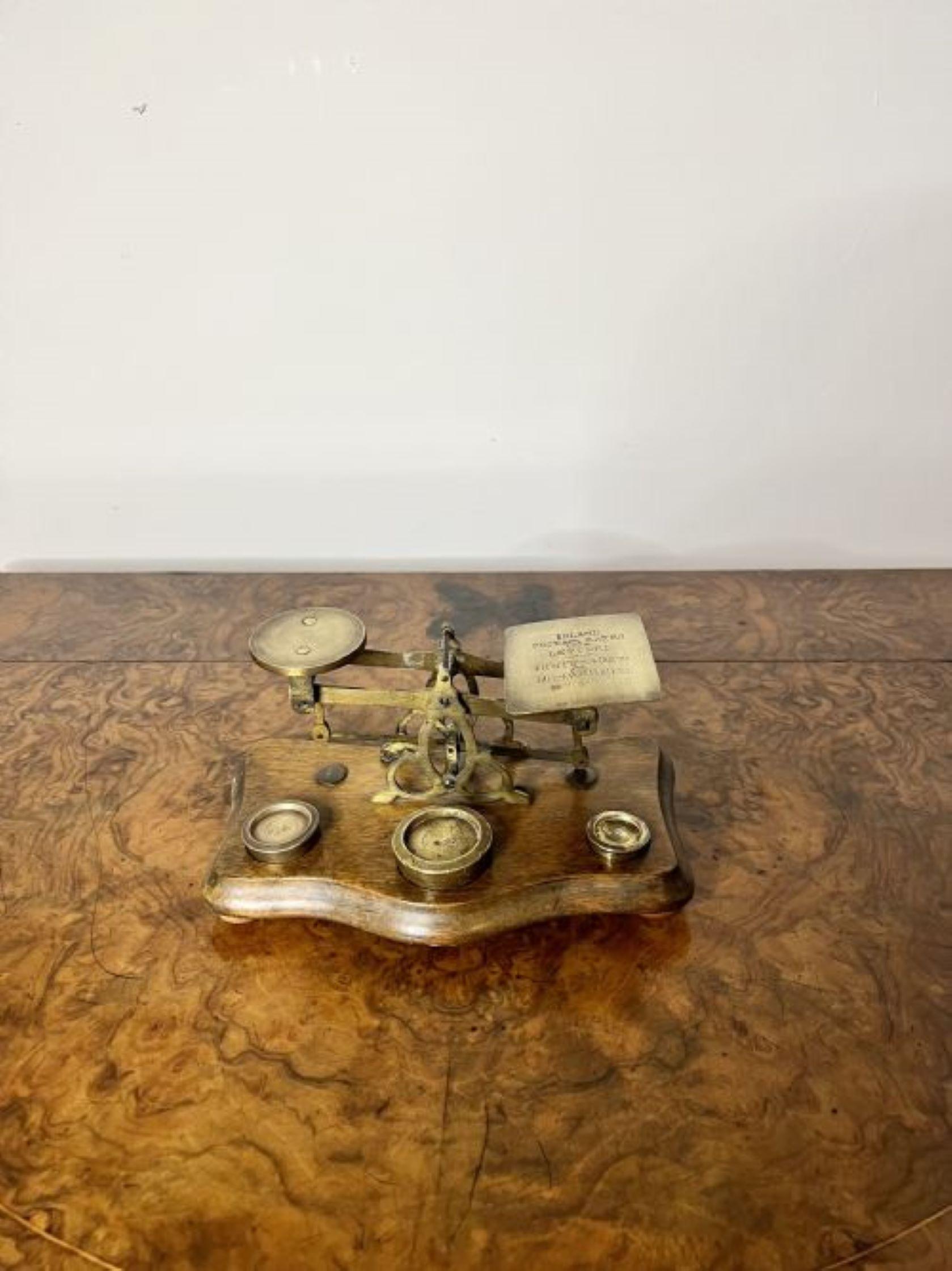 Lovely set of antique Victorian quality brass Irish postal scales  In Good Condition For Sale In Ipswich, GB