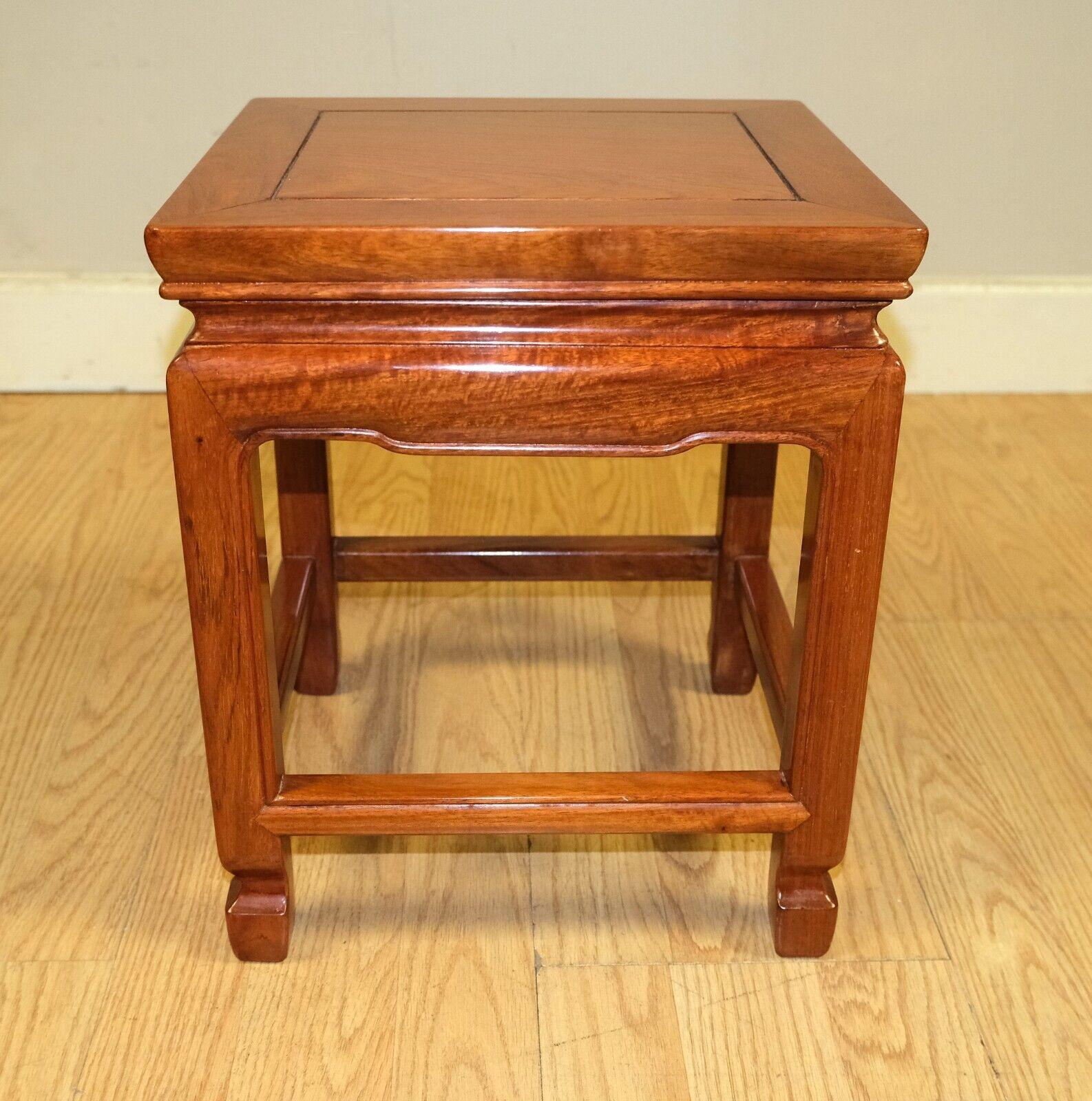 LOVELY SET OF FOUR CHiNESE HARDWOOD NEST OF TABLES ON SQUARE FEET For Sale 6