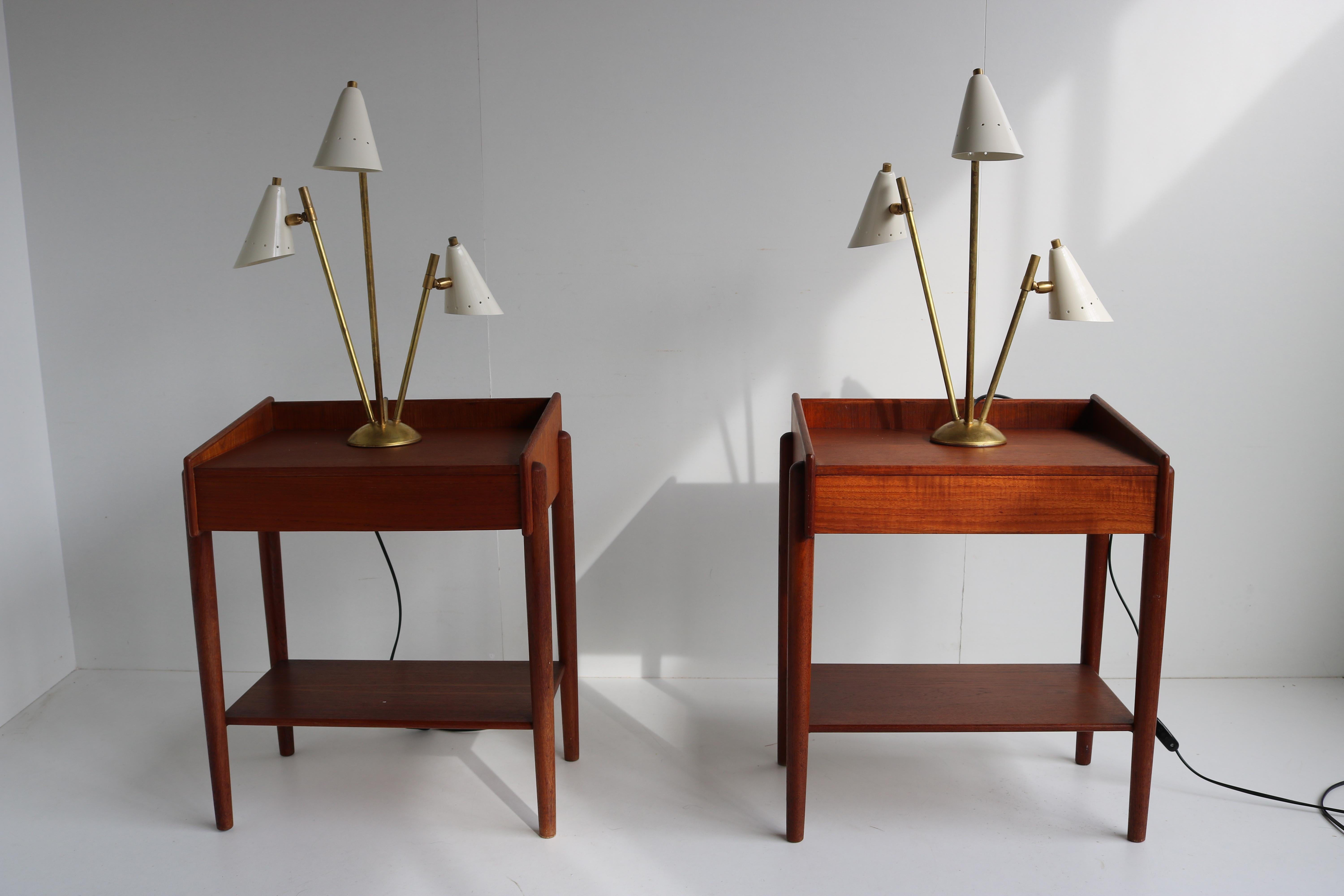Lovely Set of Italian Design Table Lamps in Minimalist Stilnovo Style Brass 1950 For Sale 4
