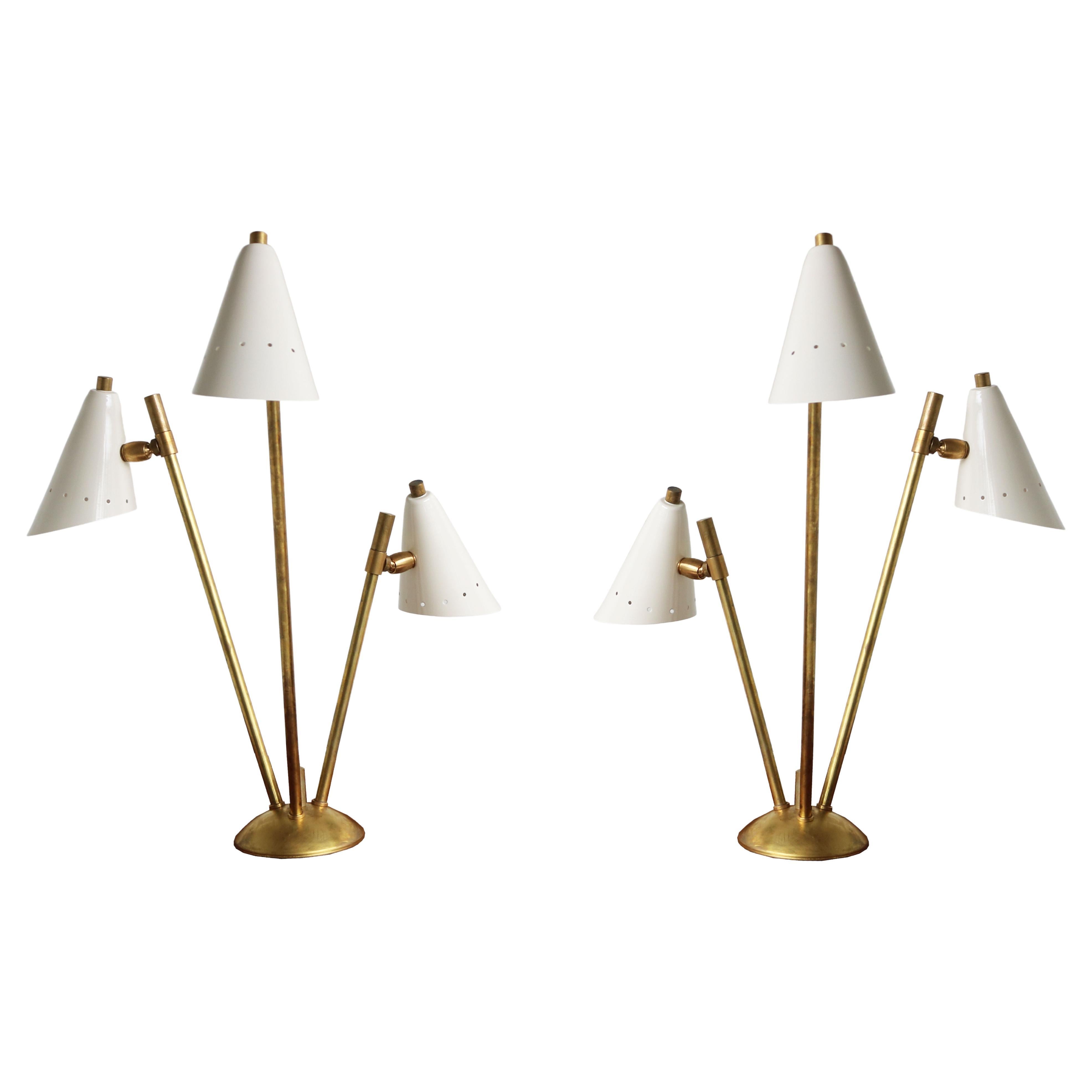 Lovely Set of Italian Design Table Lamps in Minimalist Stilnovo Style Brass 1950