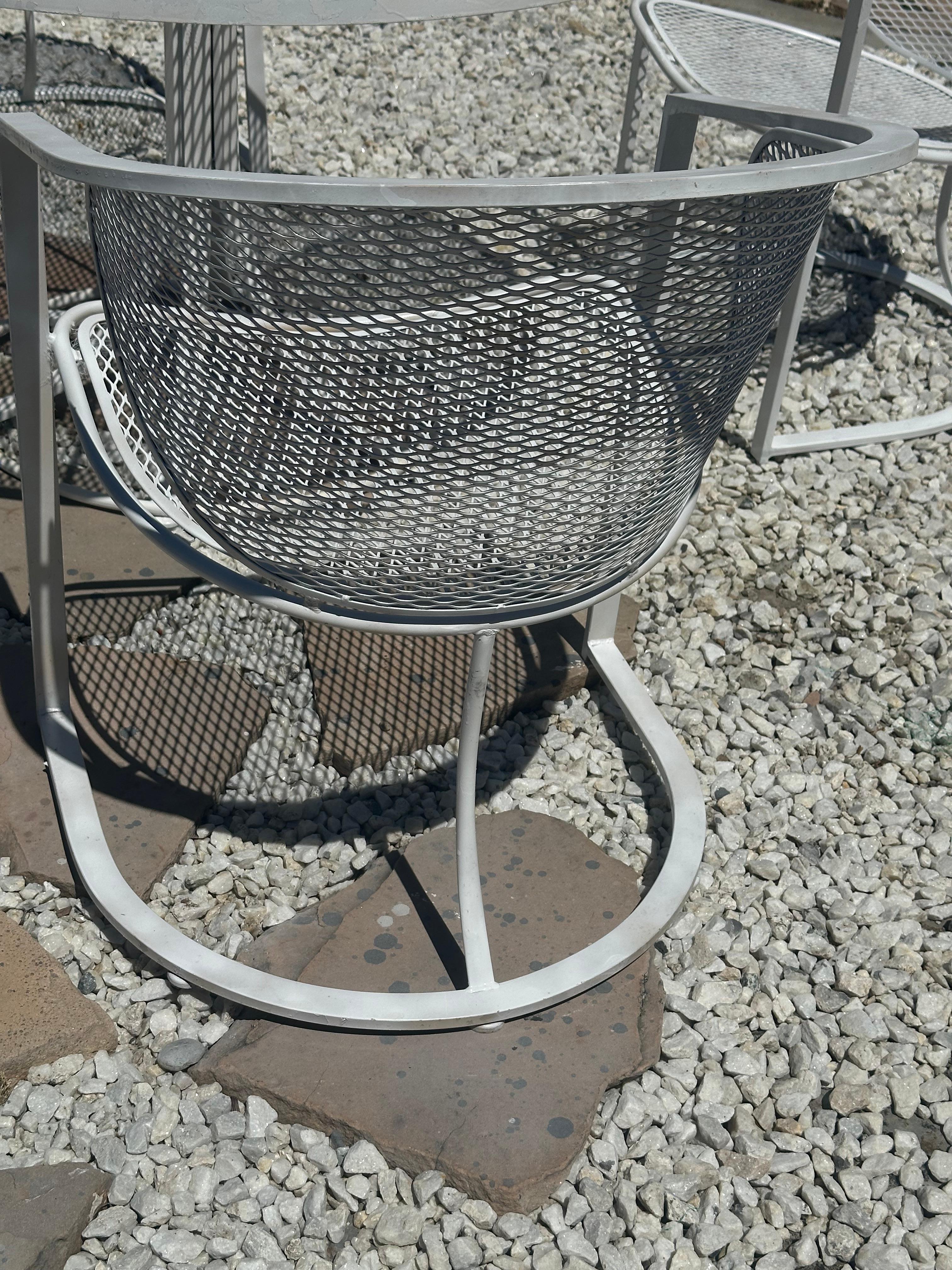 Hand-Crafted Lovely set of Maurizio Tempestini for Salterini Circular Radar Saucer Patio set For Sale