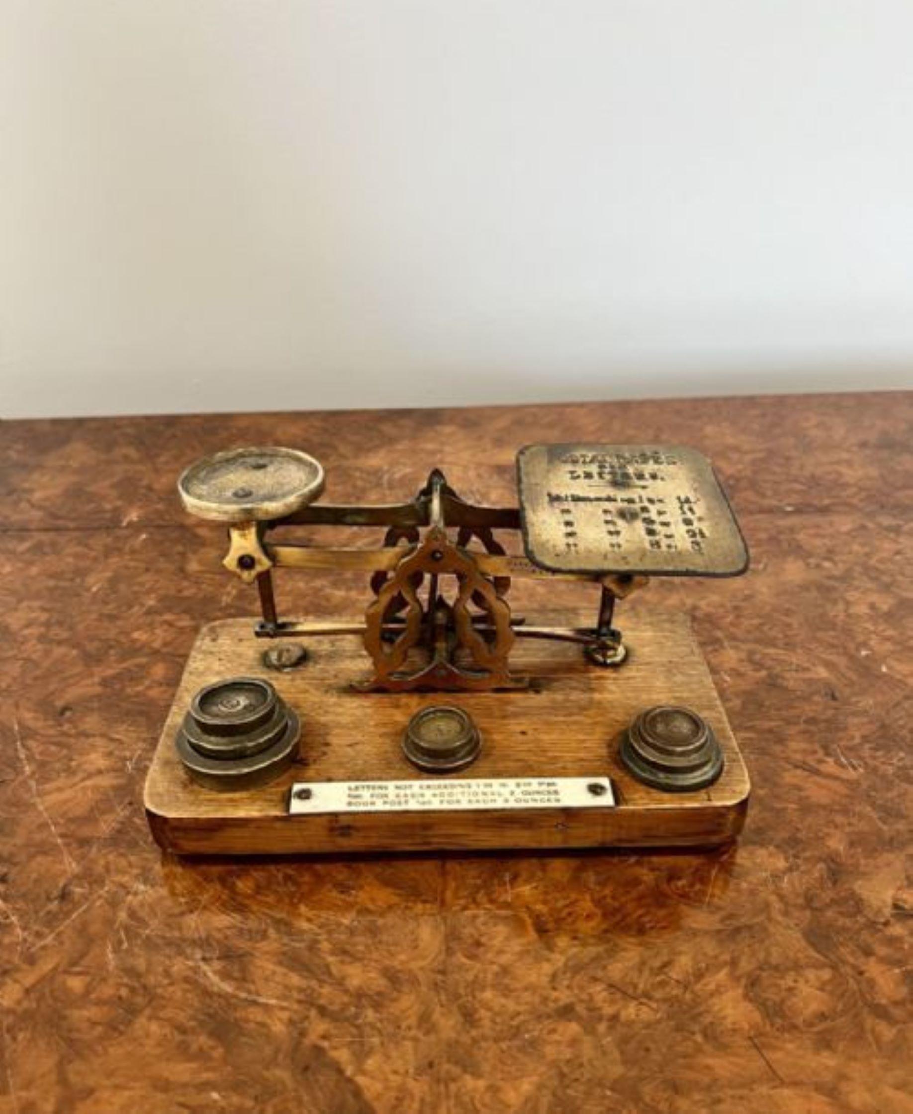 Lovely set of quality antique Victorian letter and postal scales and weights For Sale 1