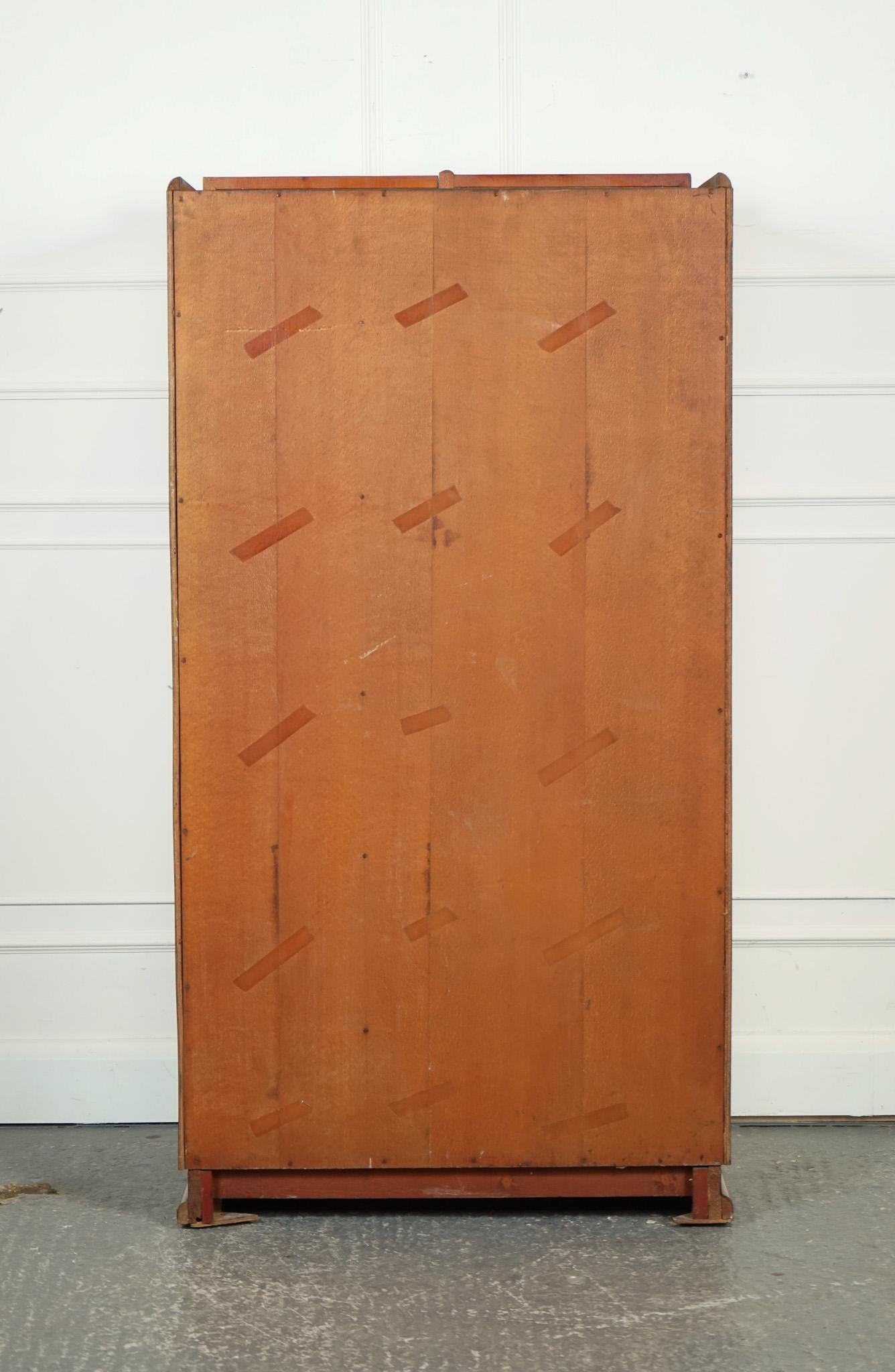 JOLIE PETITE ARMOIRE COMPACT ART DECO BURR WALNuT en vente 9