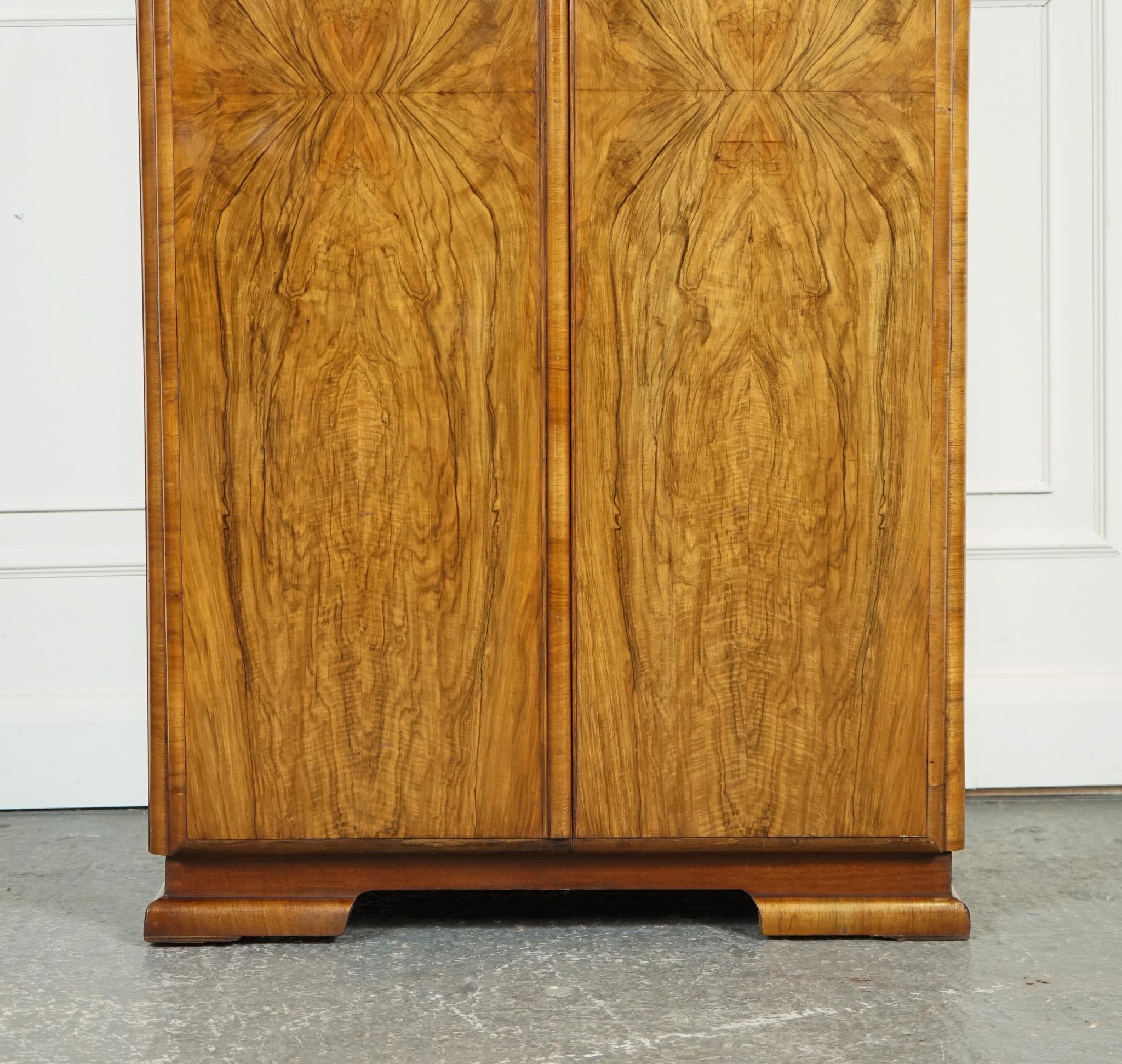 LOVELY SMALL COMPACT ART DECO BURR WALNuT WARDROBE In Good Condition For Sale In Pulborough, GB