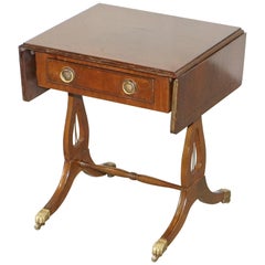 Lovely Small Mahogany Side End Lamp Table with Extending Top Great Games Table