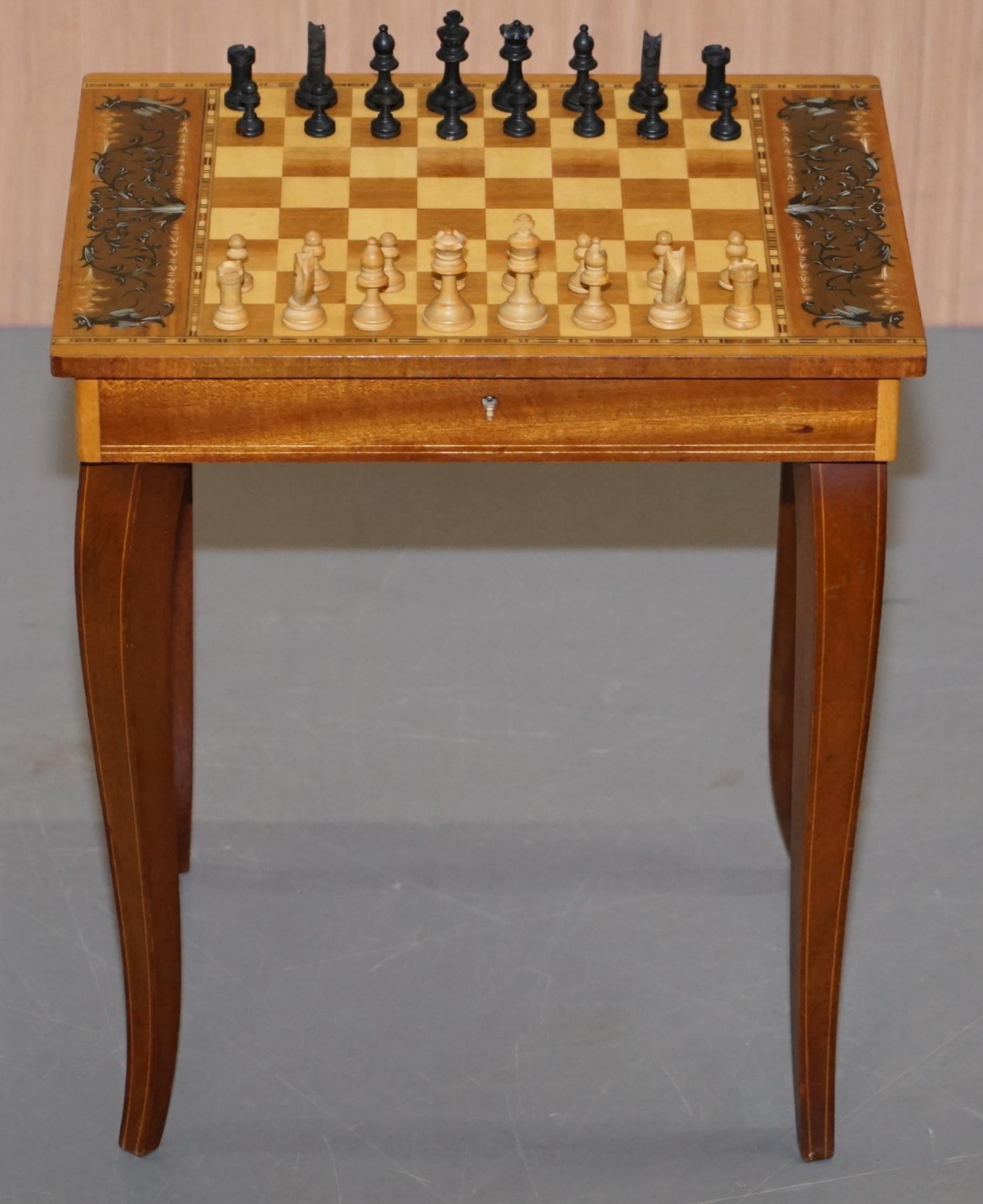 Charmante petite table de jeux d'échecs backgammon musicale avec tiroir et pièces d'échecs 5