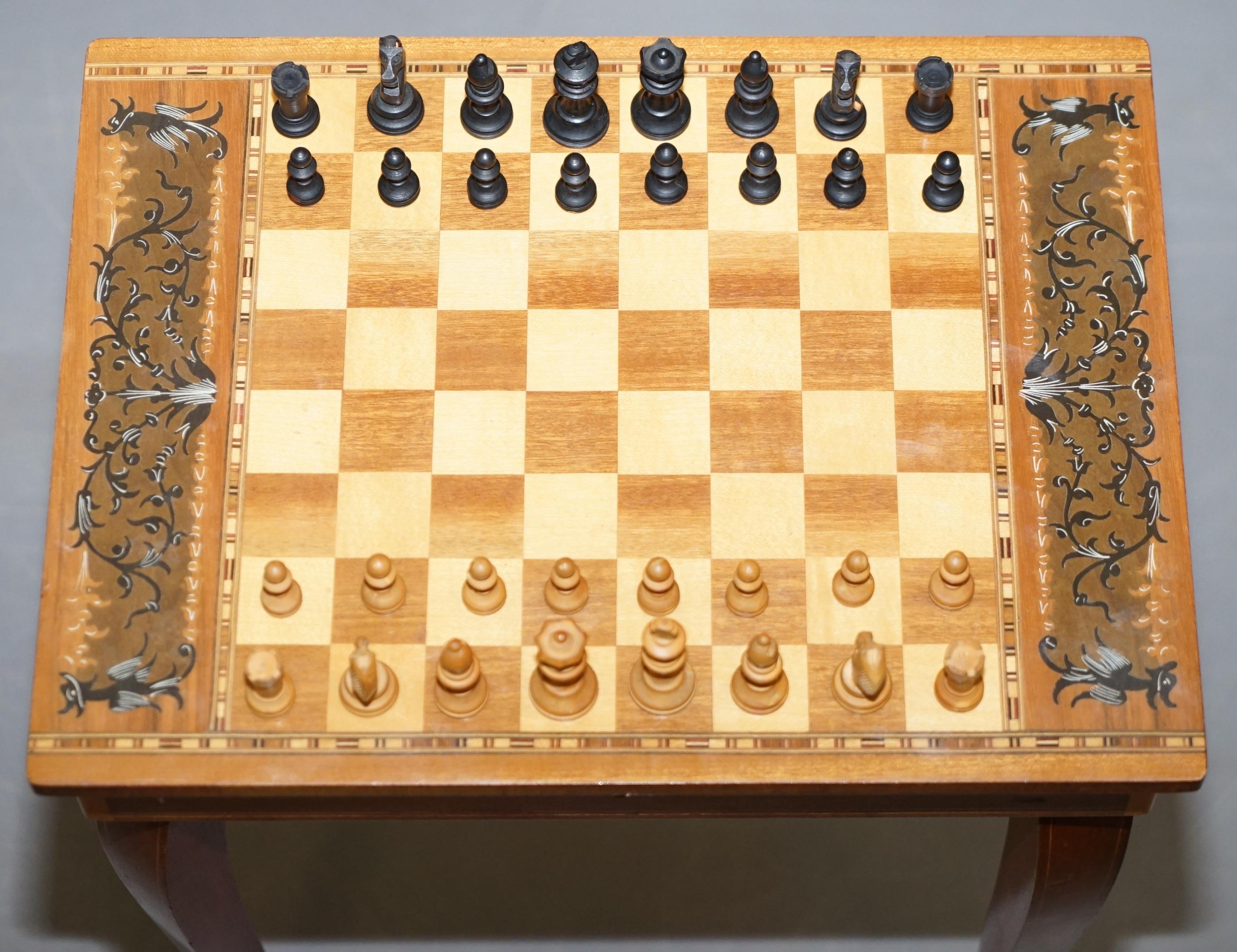 Charmante petite table de jeux d'échecs backgammon musicale avec tiroir et pièces d'échecs 6