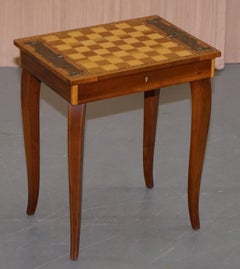 Lovely Small Musical Chess Backgammon Games Table with Drawer and Chess Pieces