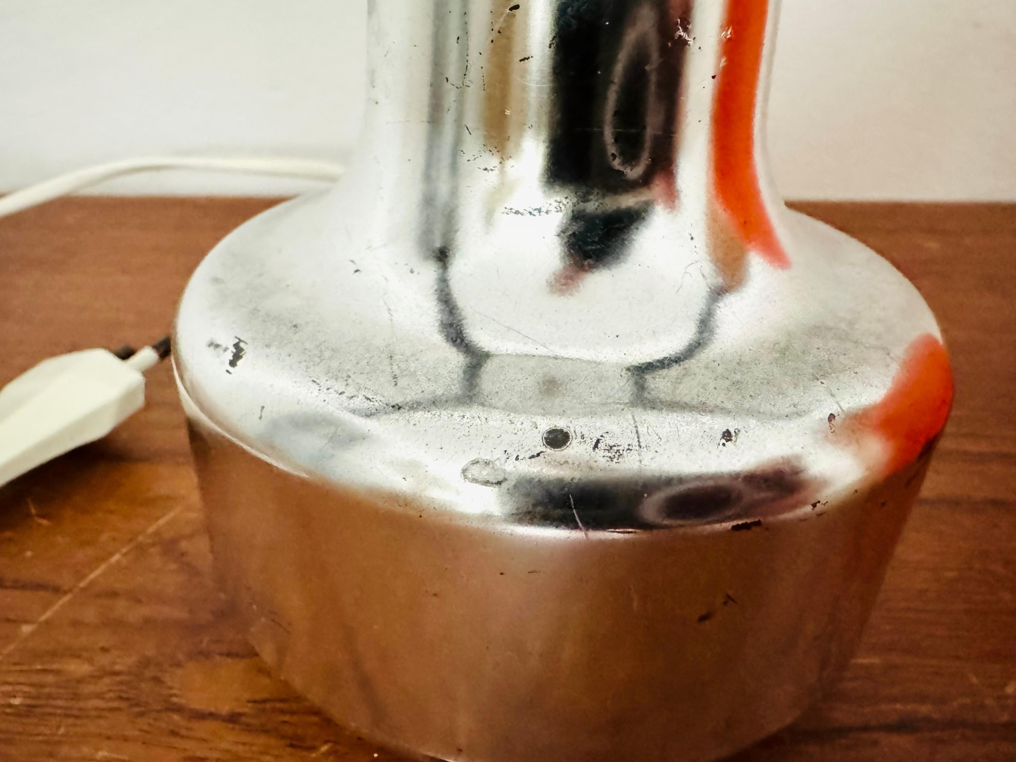 Lovely Small Platsic Table Lamp For Sale 6
