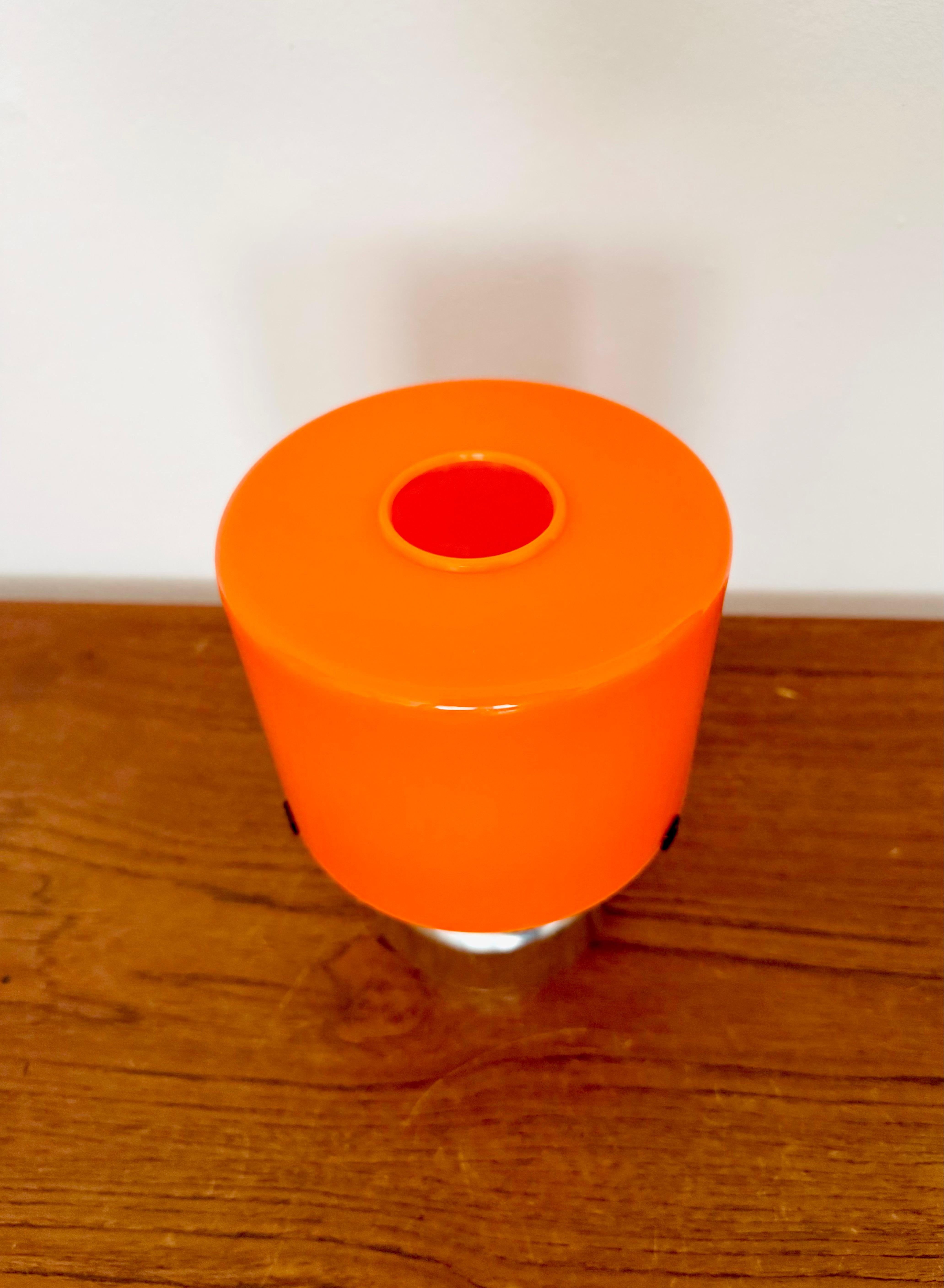 Late 20th Century Lovely Small Platsic Table Lamp For Sale