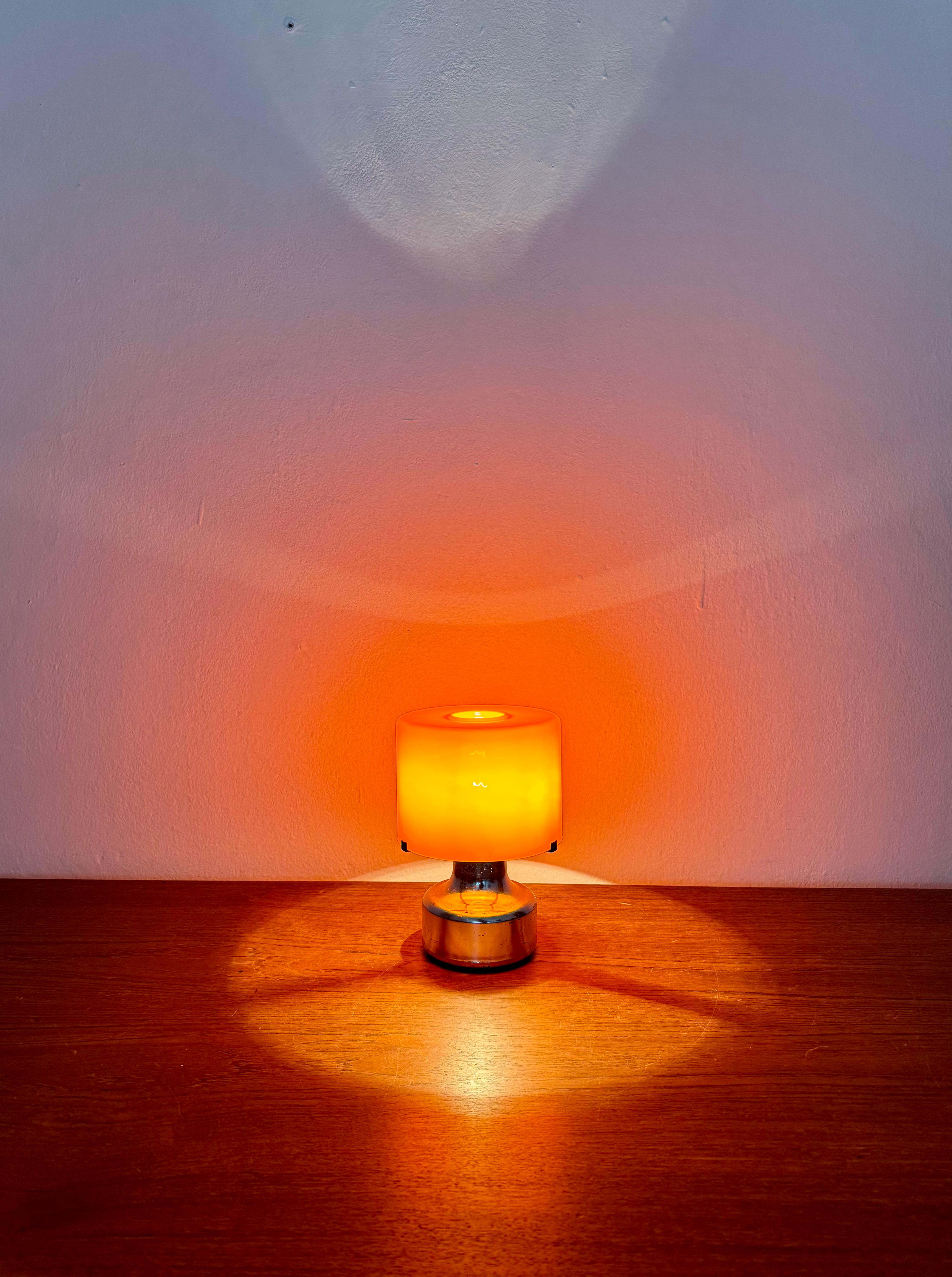 Lovely Small Platsic Table Lamp For Sale 1