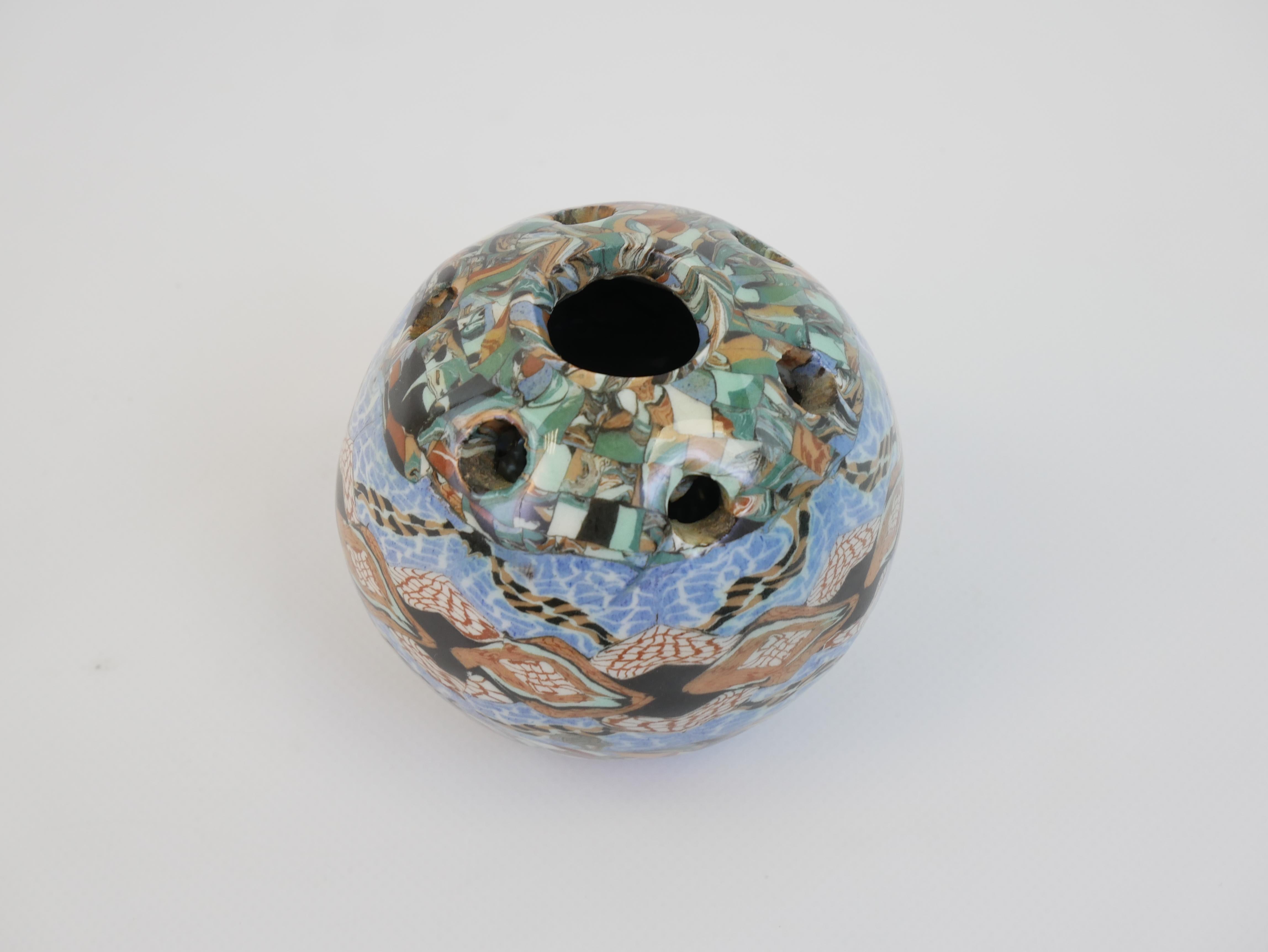Hübsche kleine Blumenvase 