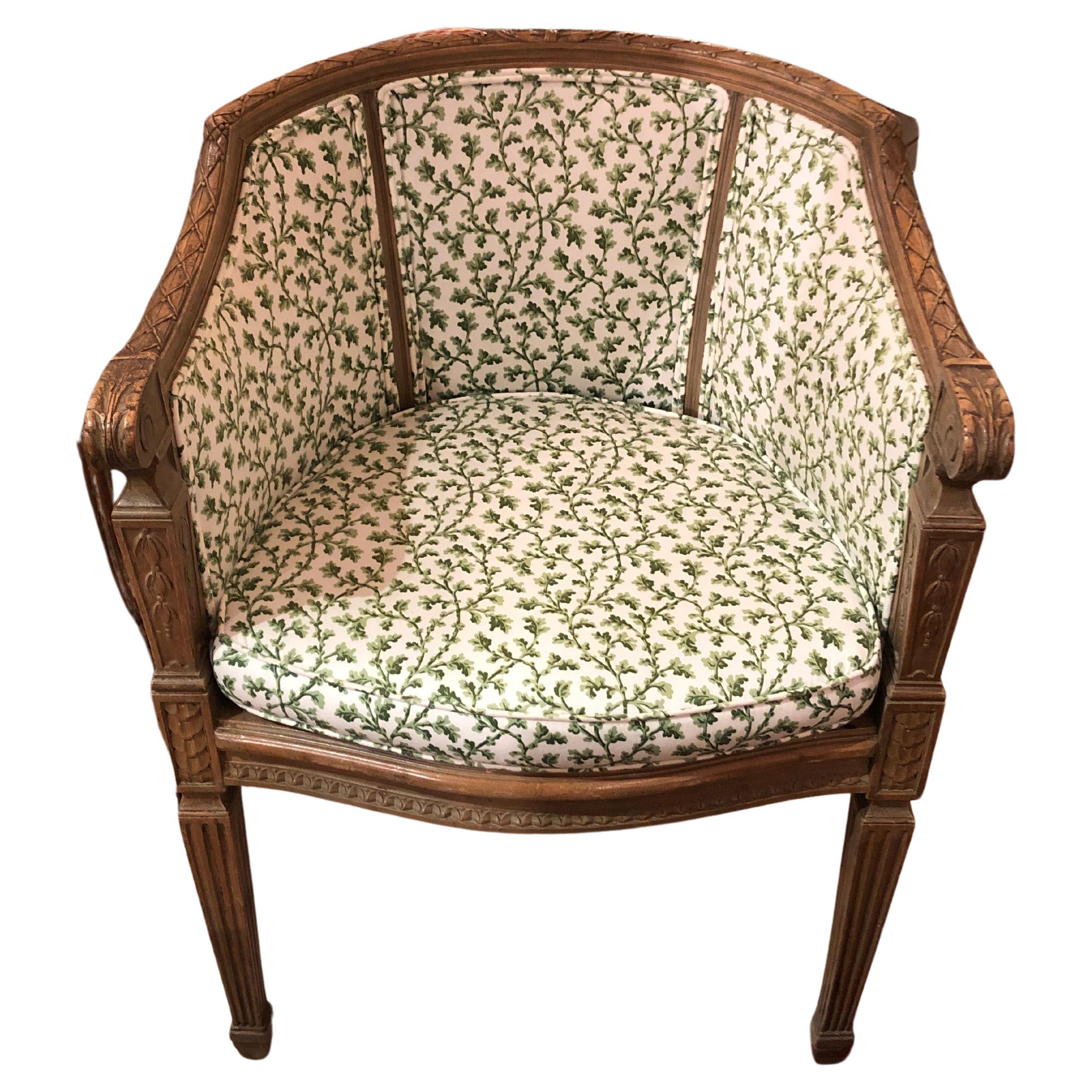 Small curved chair shop