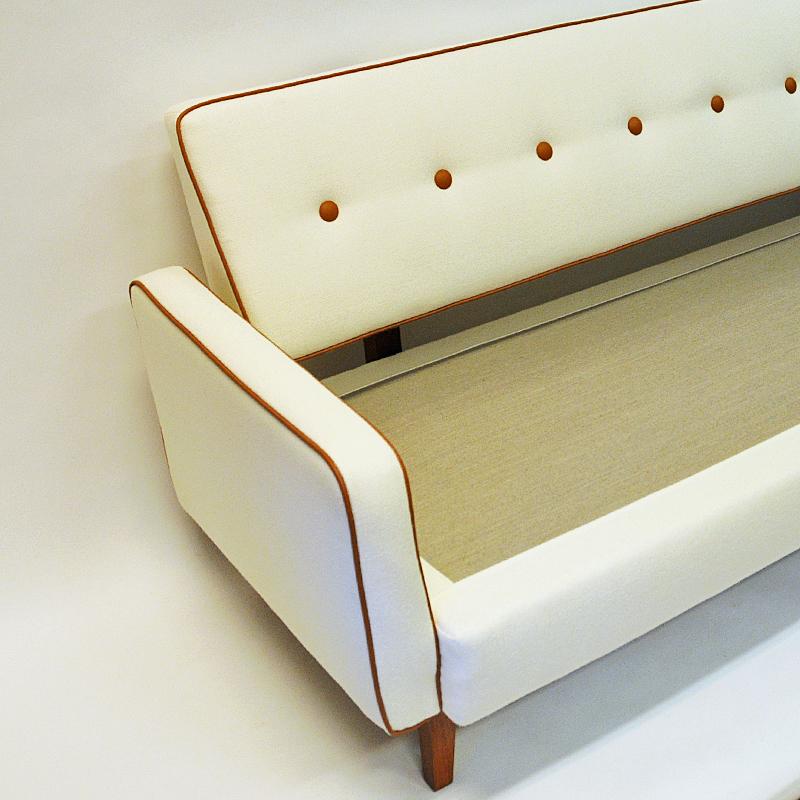 Stained Lovely Sofa and Daybed of White Wool by Ire Möbler, 1950s, Sweden For Sale