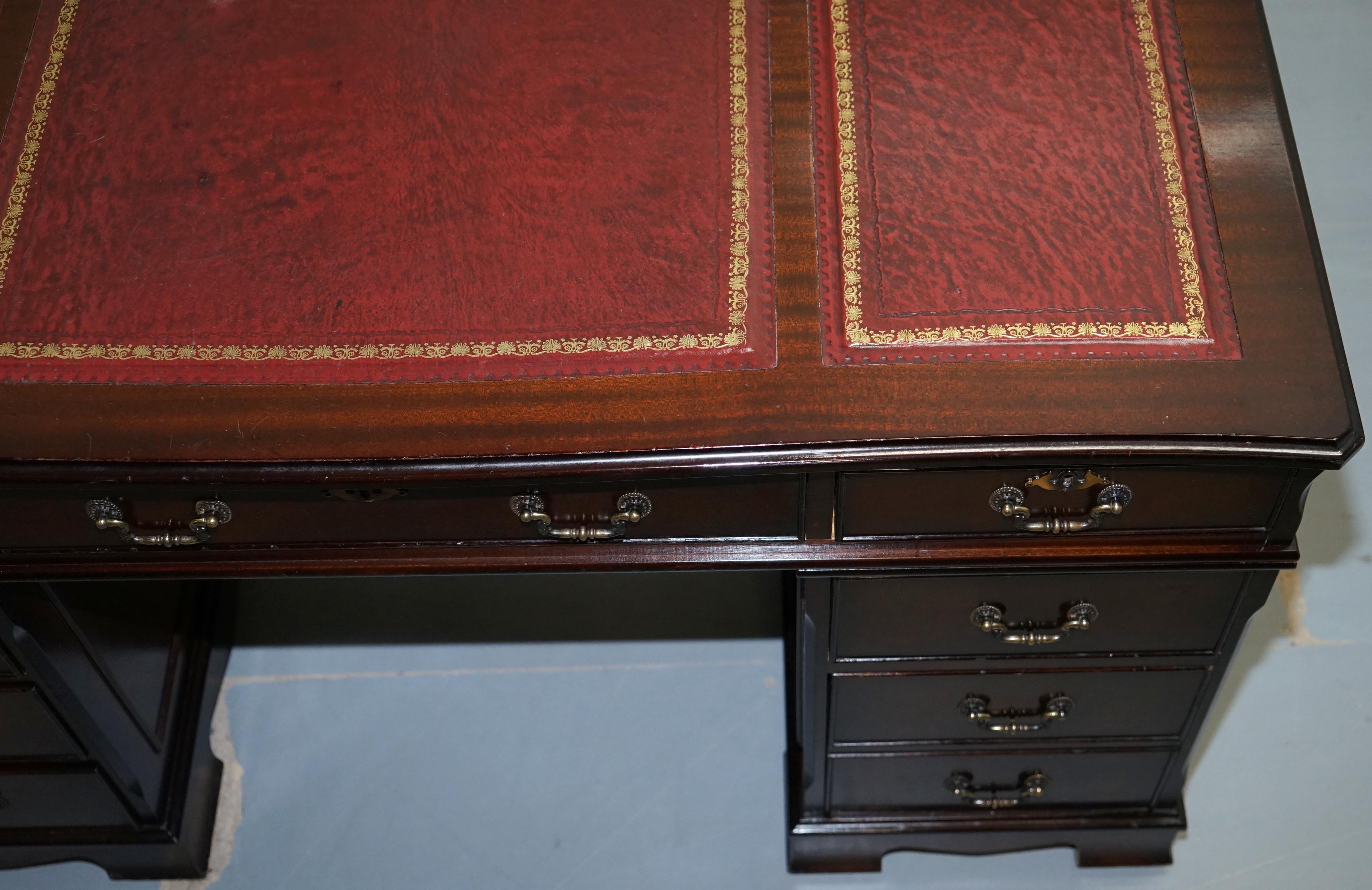 Lovely Solid Mahogany Twin Pedestal Partner Desk Oxblood Leather Writing Surface 3
