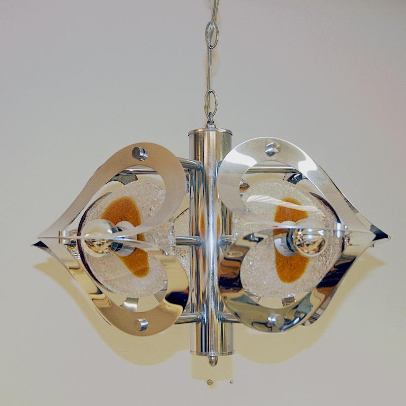 Scandinavian Modern Lovely Space Age Italian Muranoglass and Chrome Ceiling lamp 1960s