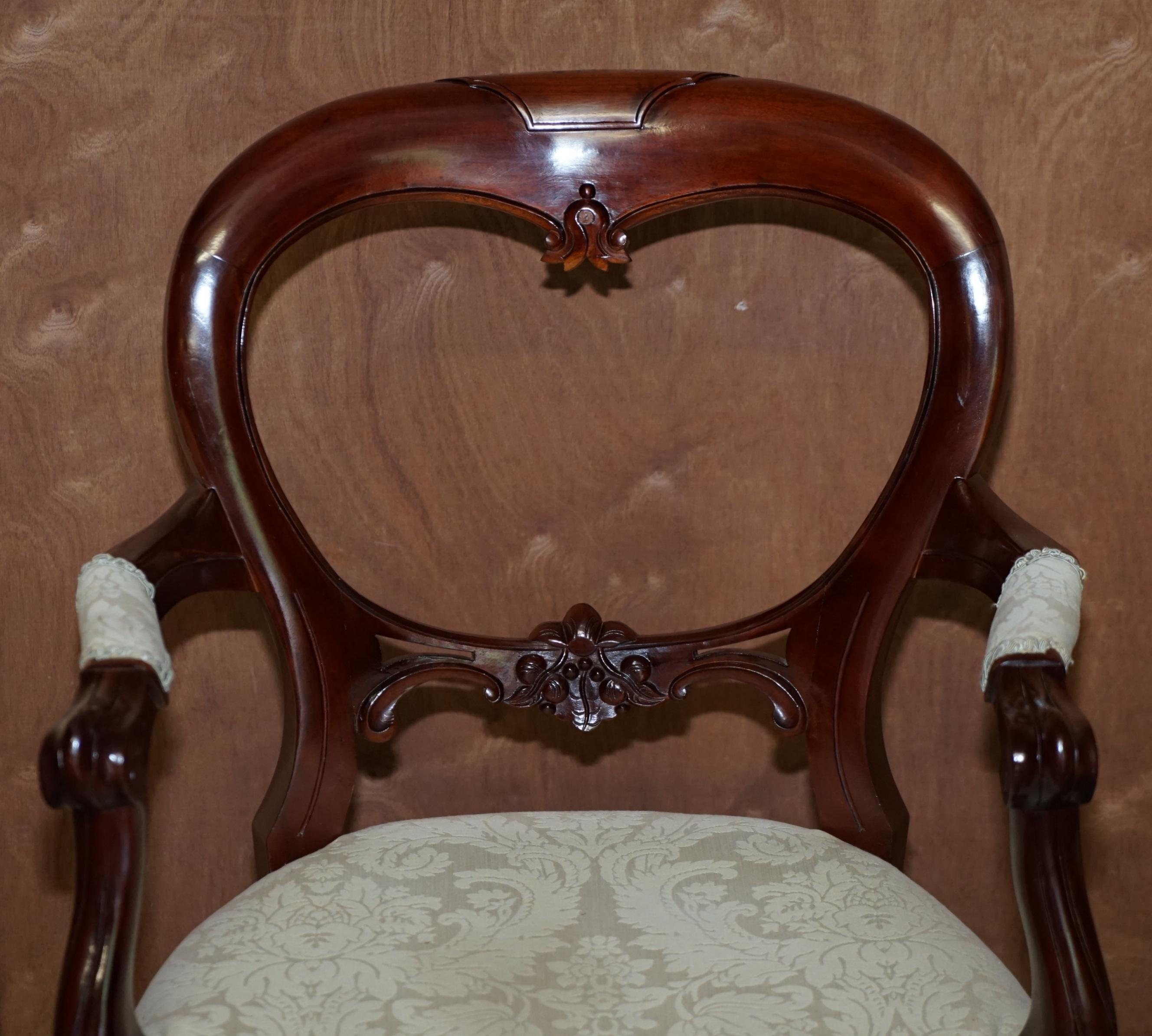 Lovely Suite of 12 Harrods London Medallion Back Carved Hardwood Dining Chairs 8