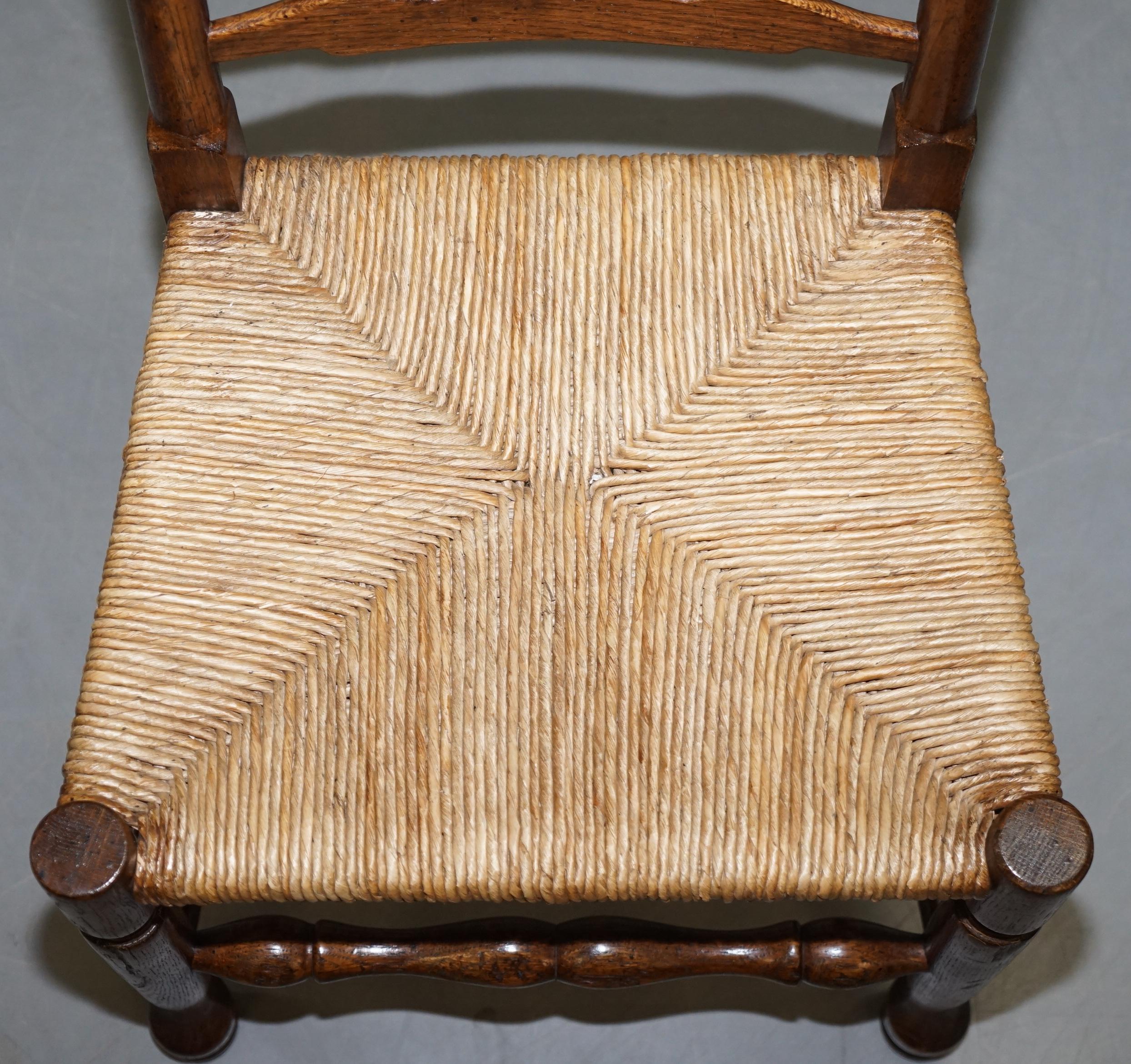 Lovely Suite of Eight circa 1880 Dutch Ladder Back Oak Rush Seat Dining Chairs 8 In Good Condition In West Sussex, Pulborough