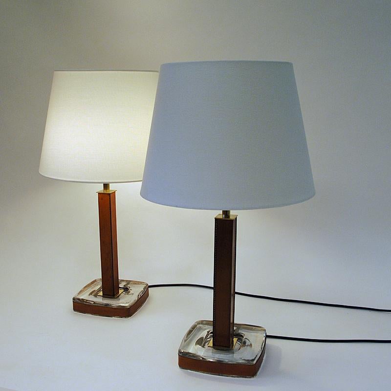Lovely Swedish Leather Table Lamp Pair by Uppsala Armatur 1960s In Good Condition In Stockholm, SE