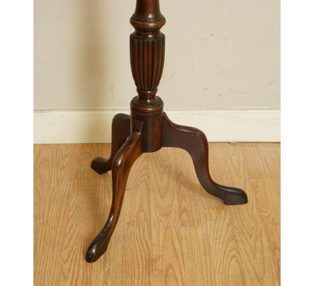 19th Century Lovely Tall Antique Carved Victorian Pedestal Plant Display Stand End Table