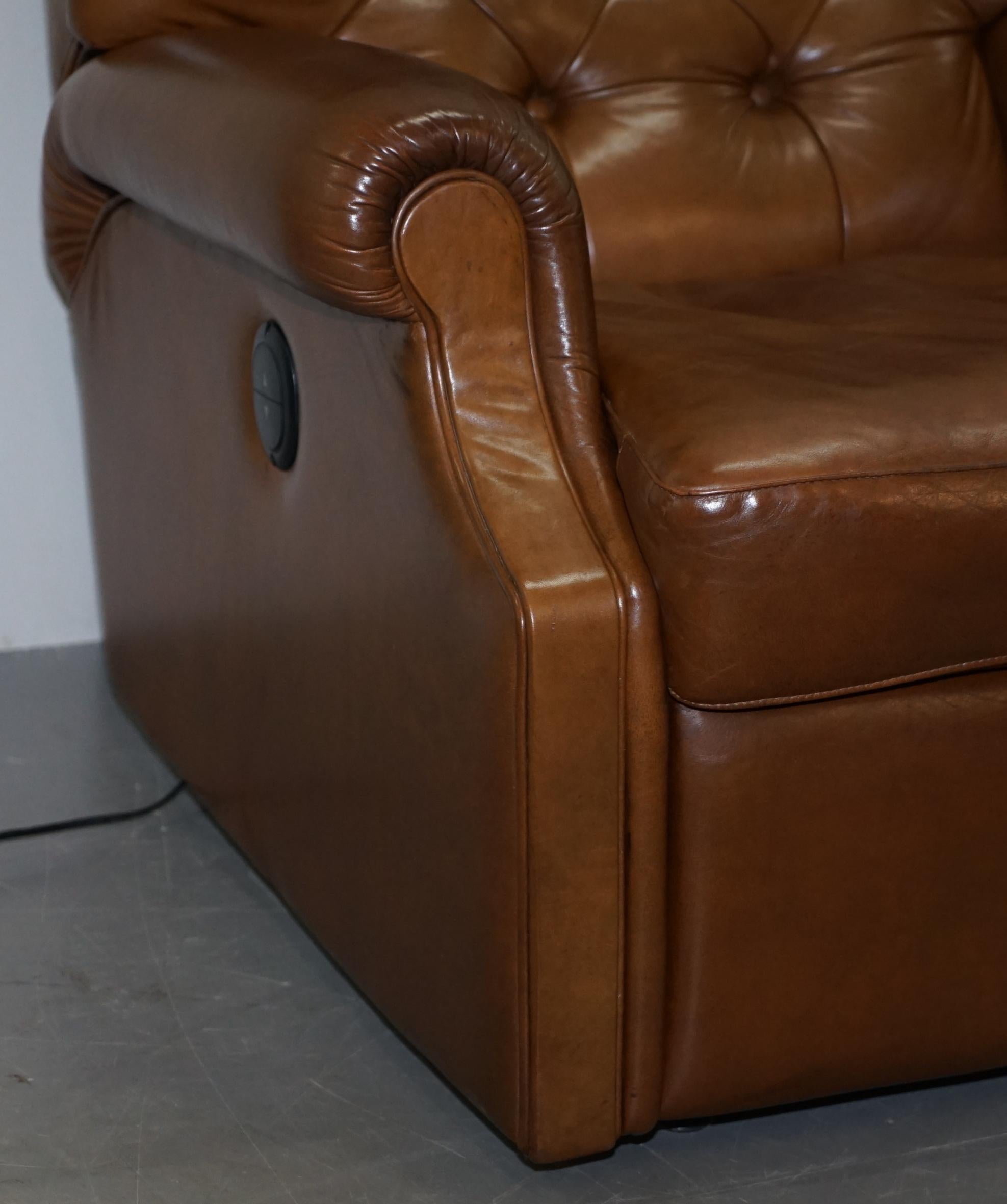 Lovely Tan Brown Leather Chesterfield Electric Relciner Armchair Comfortable!!!! 2