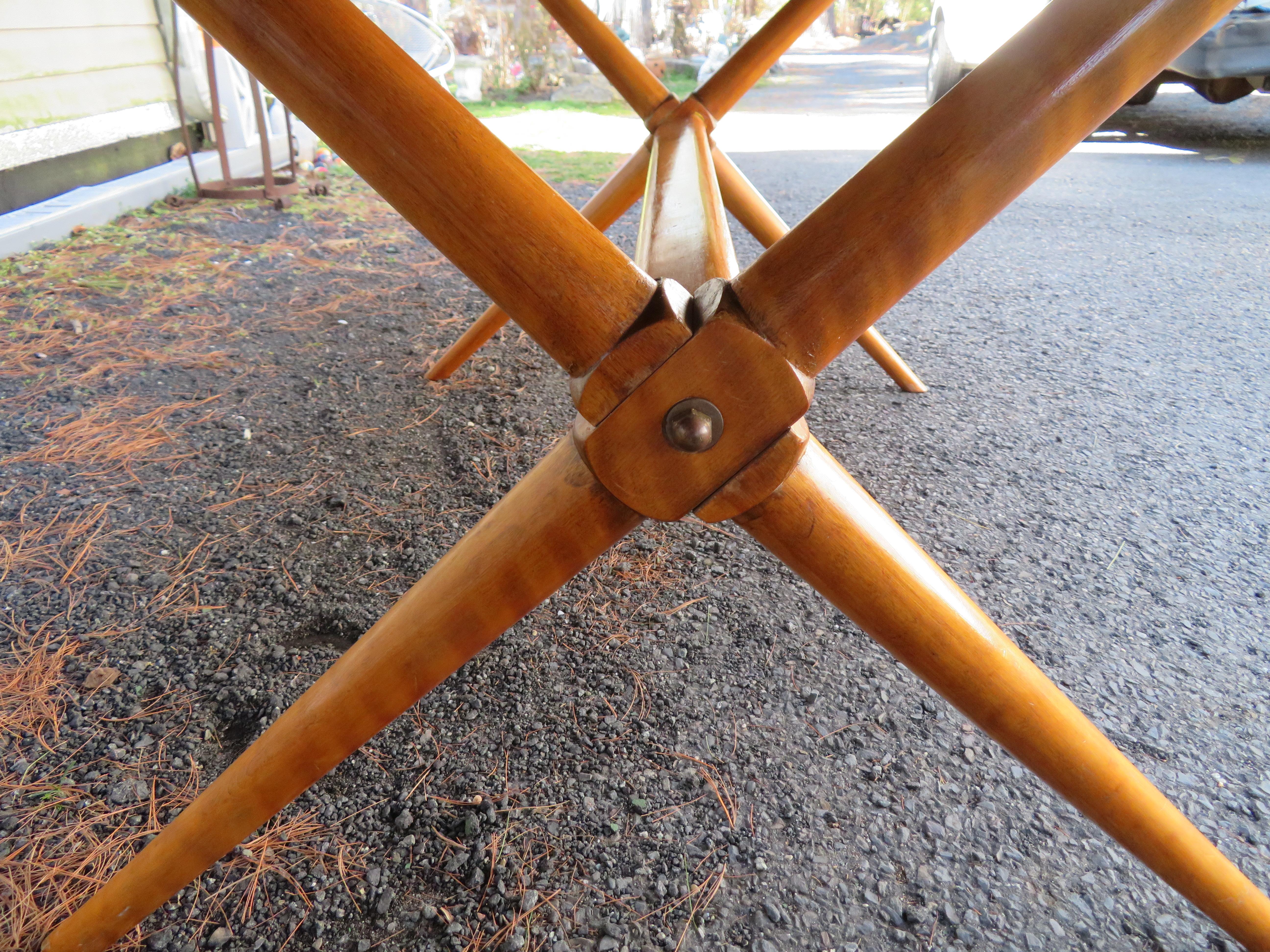 Lovely T.H. RobsJohn Gibbing style Maple X Base Dining Table Mid-Century Modern For Sale 1