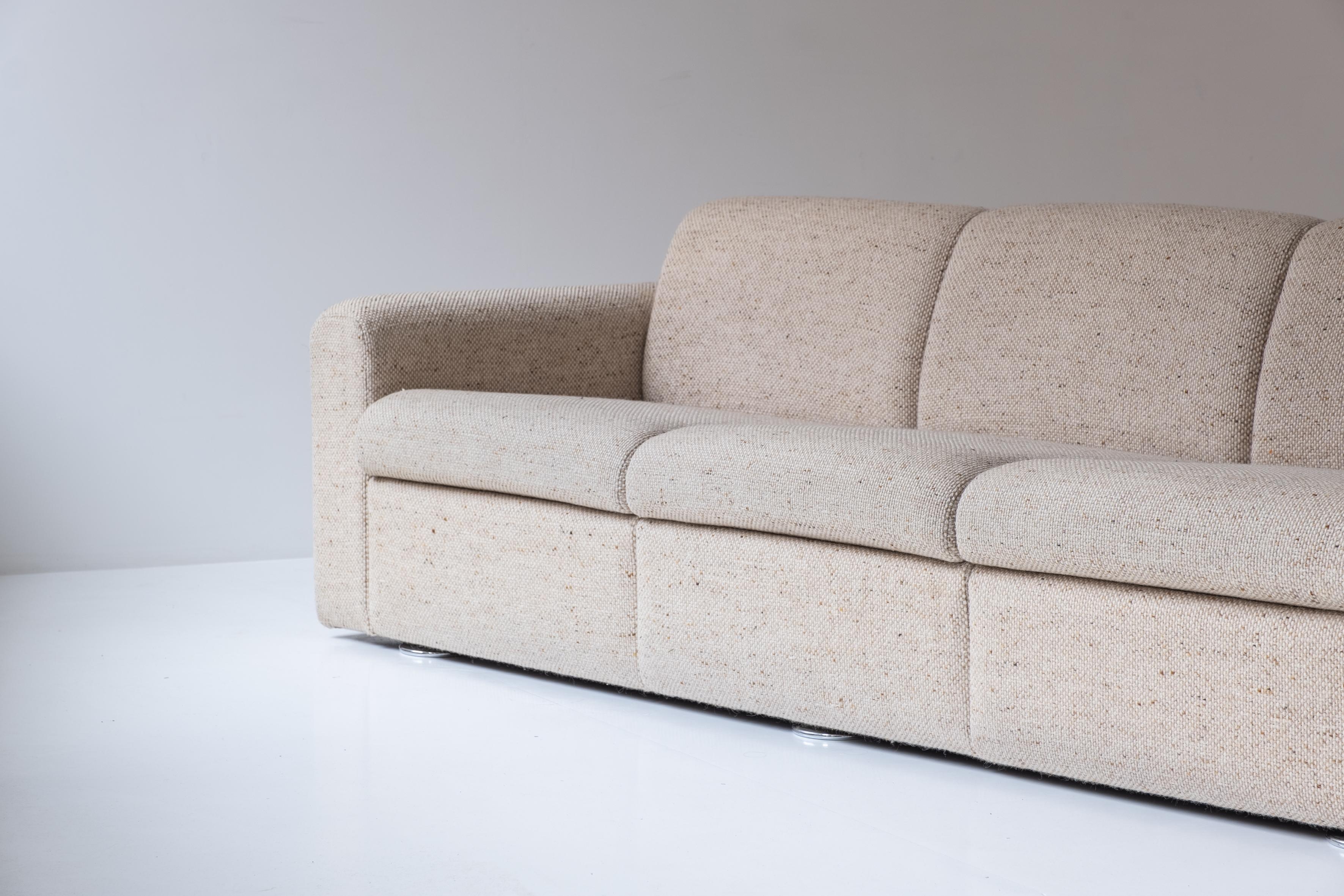 Lovely Three Seater Sofa by Kho Liang Le for Artifort, the Netherlands, 1970s In Good Condition In Antwerp, BE