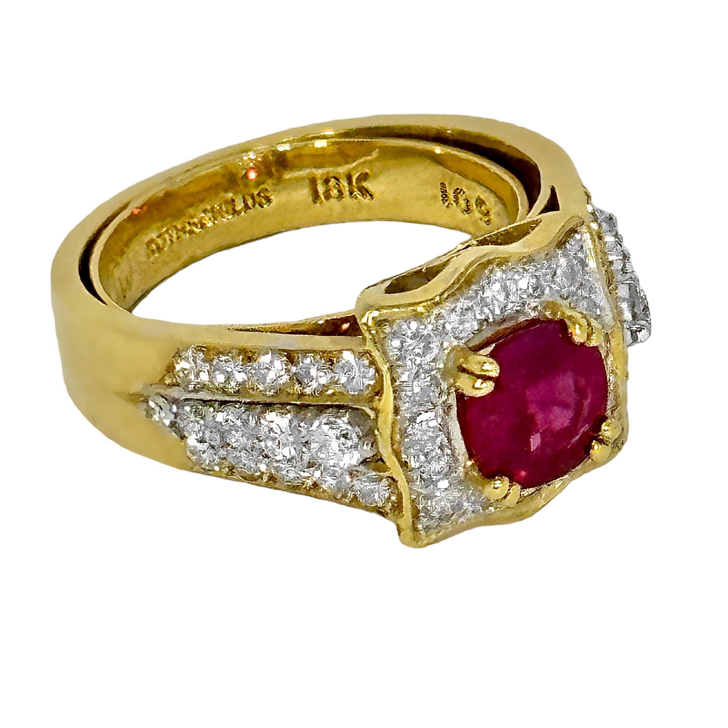 Lovely Traditional 18k Yellow Gold Ladies Cocktail Ring with Ruby and Diamonds For Sale 1