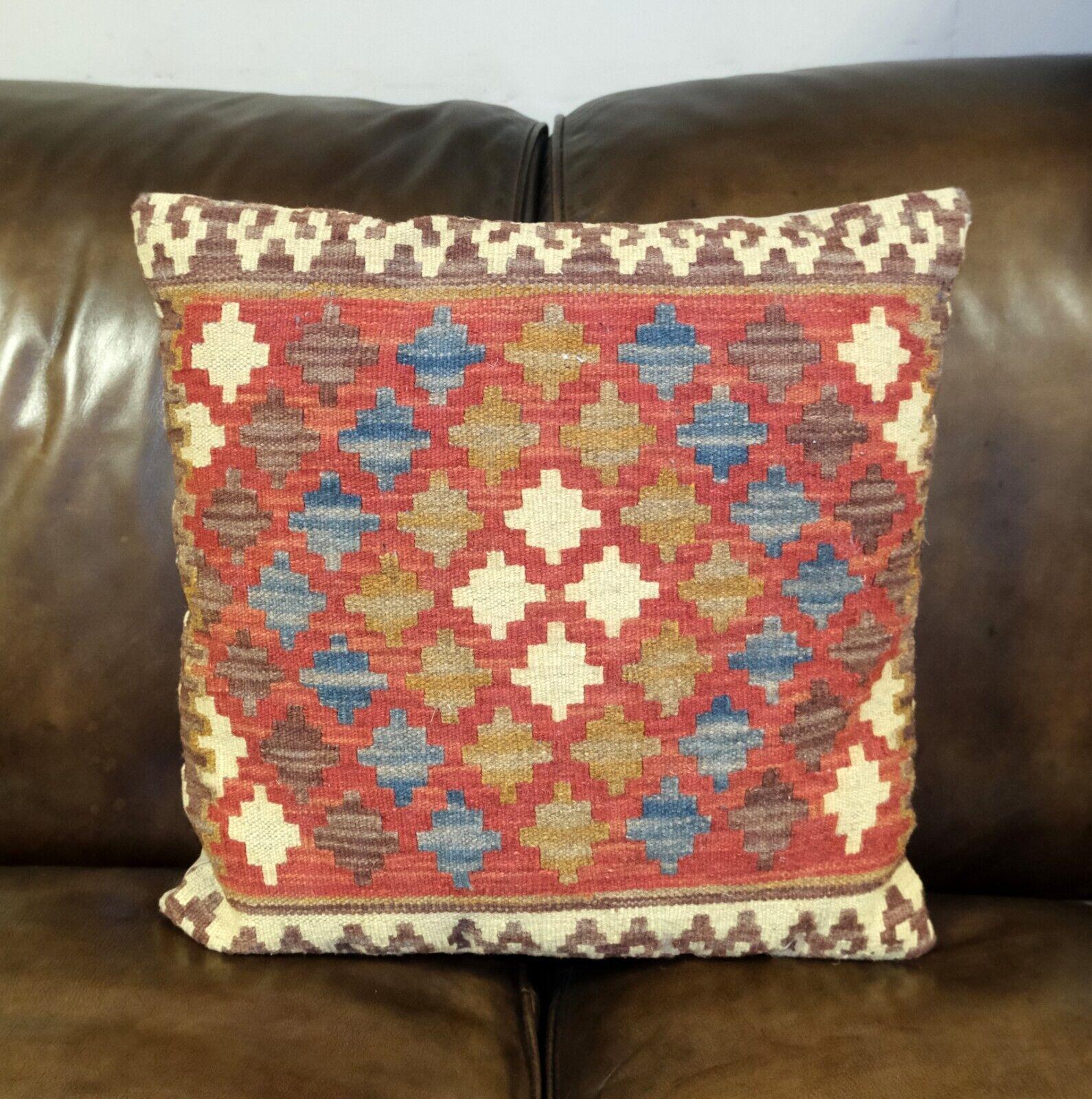 Wool LOVELY TRADiTIONAL SET OF FOUR HANDMADE GEOMETRIC SCATTER WOOL KILIM CUSHIONS
