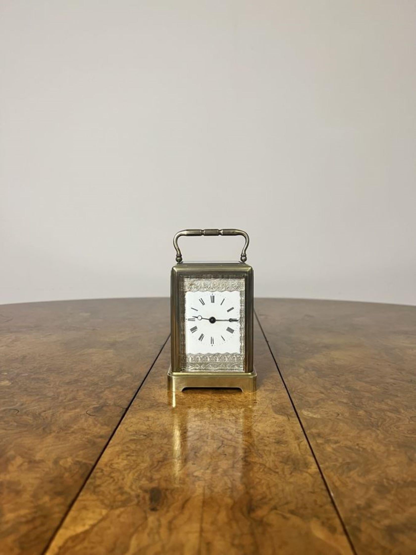 Charmante horloge ancienne en laiton de l'époque édouardienne.  en vente 1