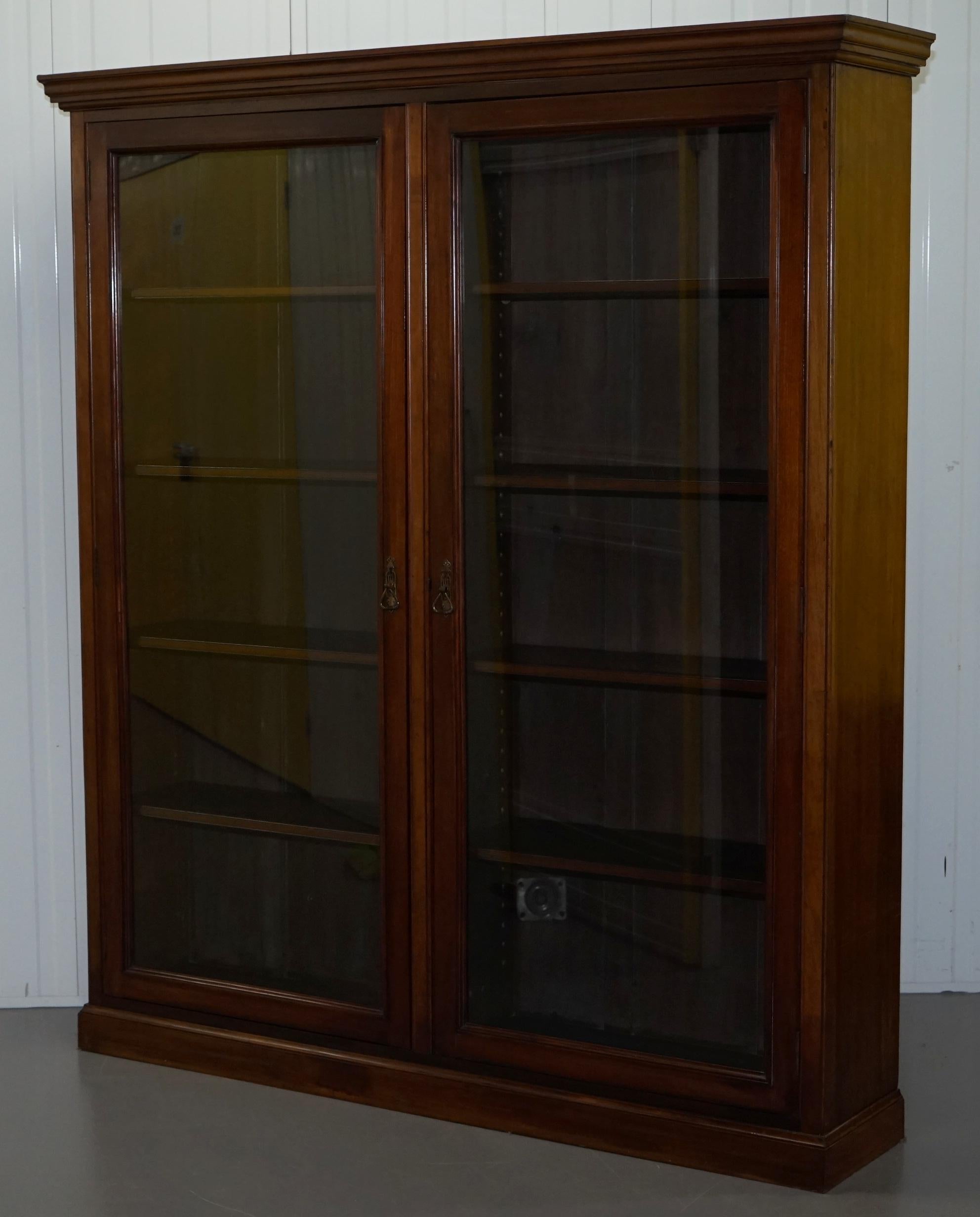 English Lovely Very Large Victorian Golden Mahogany Library Bookcase Glass Door Cabinet