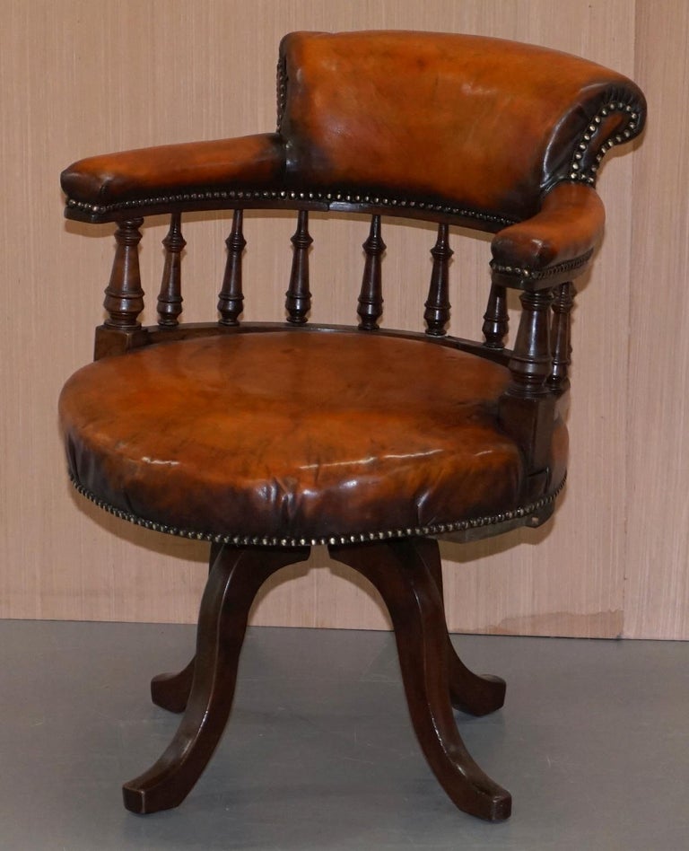 Lovely Victorian Fully Restored Brown Leather Ships Captains Swivel