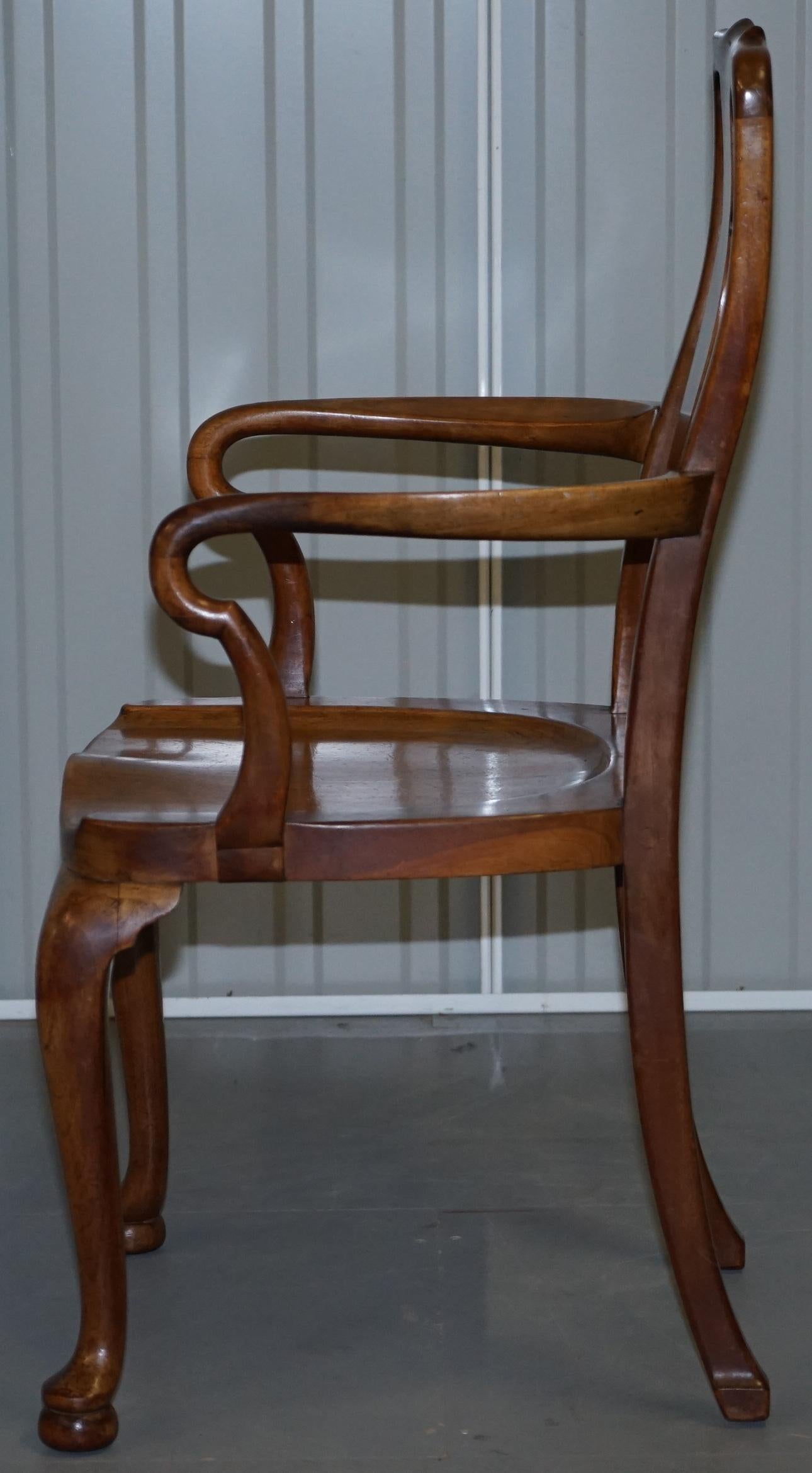 Lovely Victorian Howard & Son's Fully Stamped Office Desk Armchair in Walnut For Sale 11