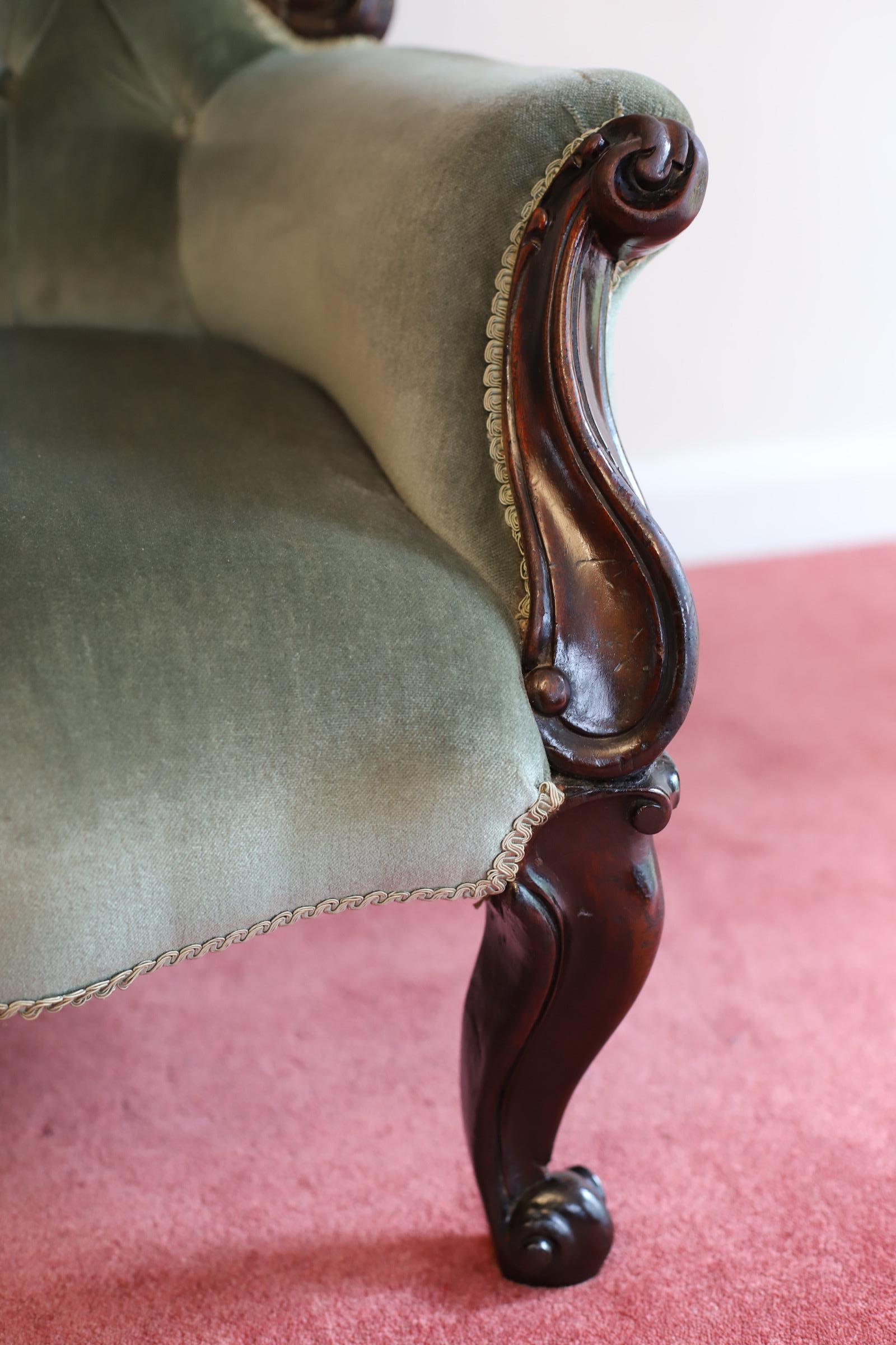Lovely Victorian Oak  Armchair For Sale 2