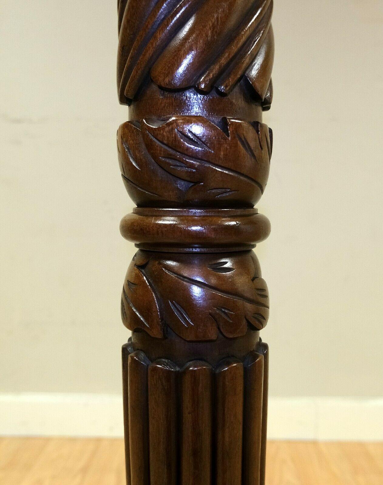 19th Century Lovely Victorian Solid Hardwood Brown Torchiere Jardiniere Plant Stand For Sale