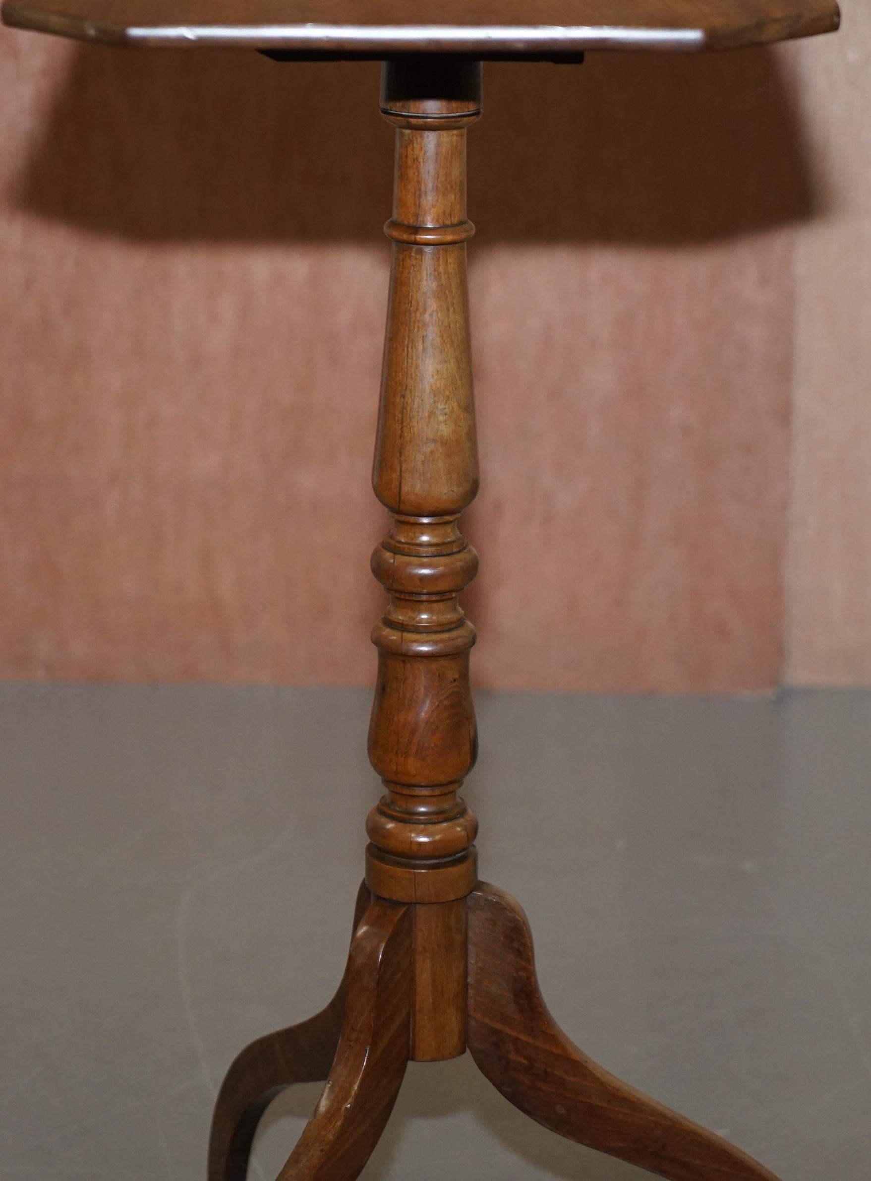Lovely Victorian Walnut Rectangle Topped Tripod Side End Lamp Wine Table 5
