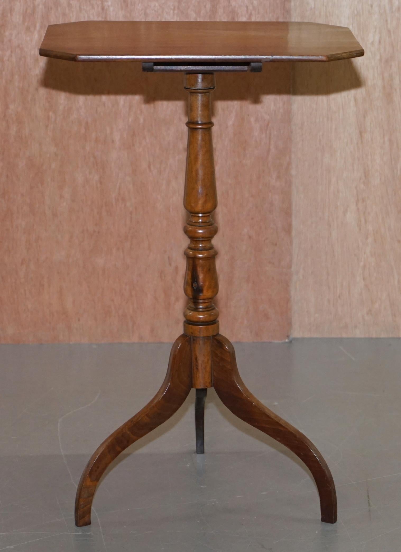 Lovely Victorian Walnut Rectangle Topped Tripod Side End Lamp Wine Table 6