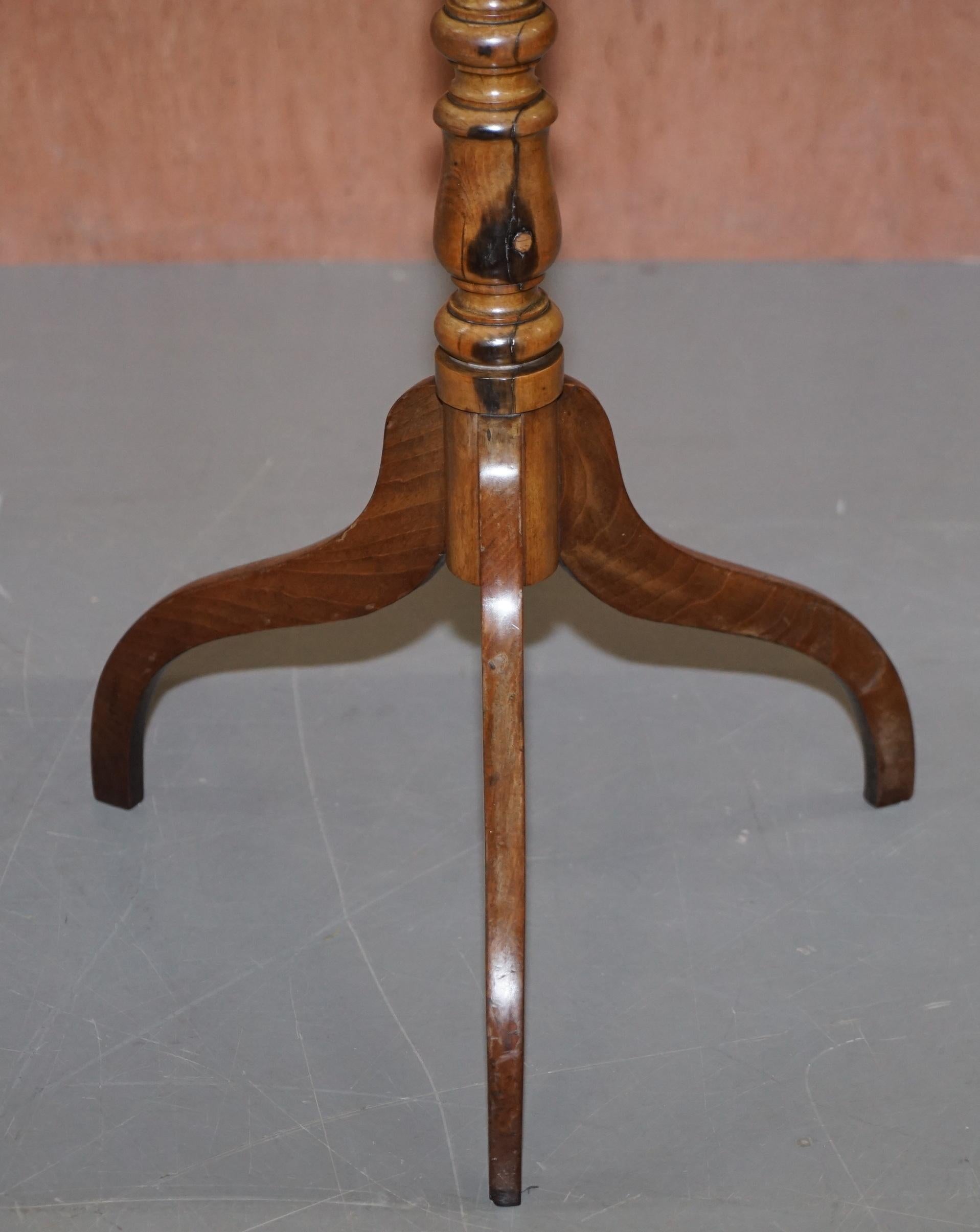 19th Century Lovely Victorian Walnut Rectangle Topped Tripod Side End Lamp Wine Table