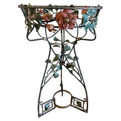 Preciosa Jardinera Vintage Art Nouveau de Hierro Pintado