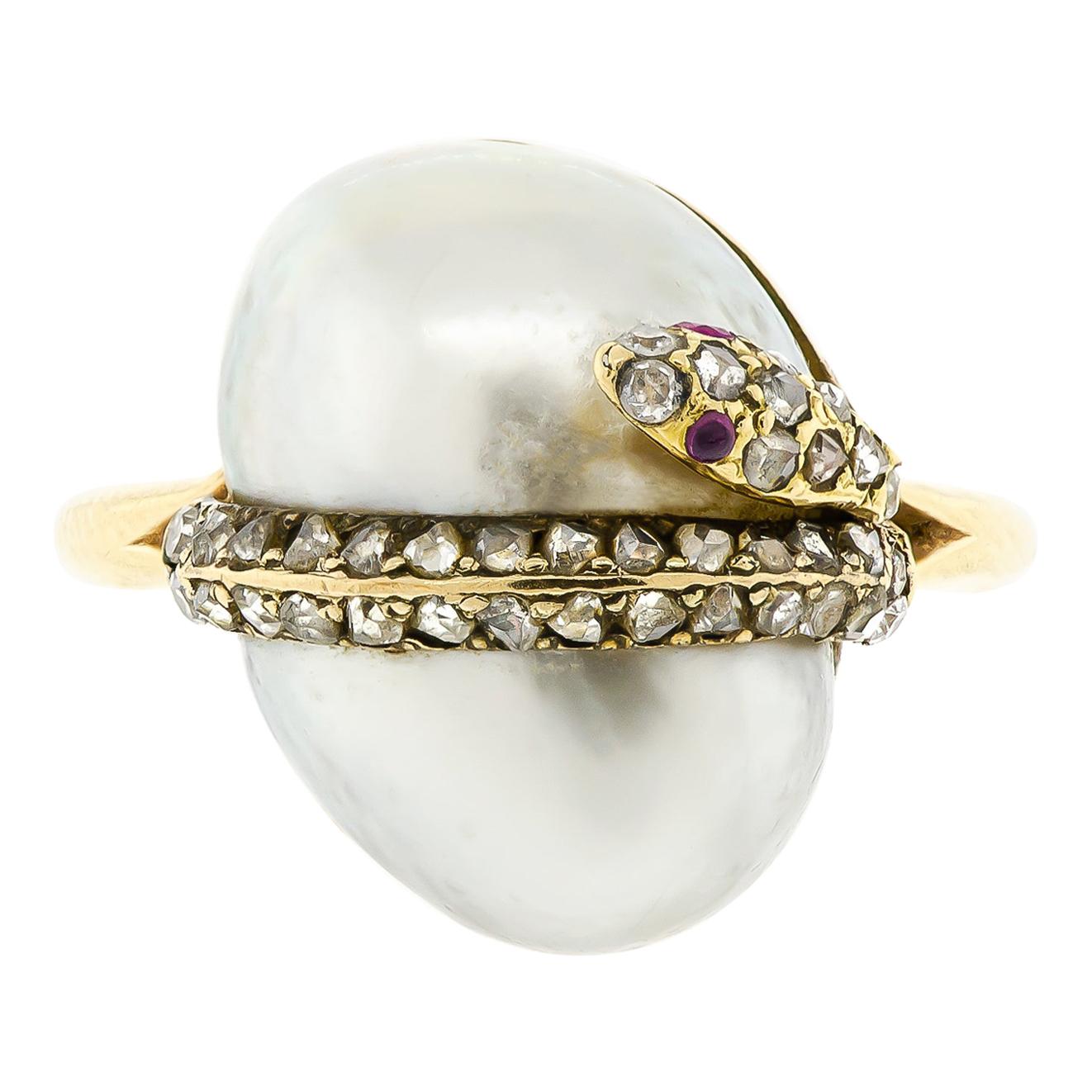 Lovely Vintage Baroque Pearl Diamond 14 Karat Snake Ring For Sale