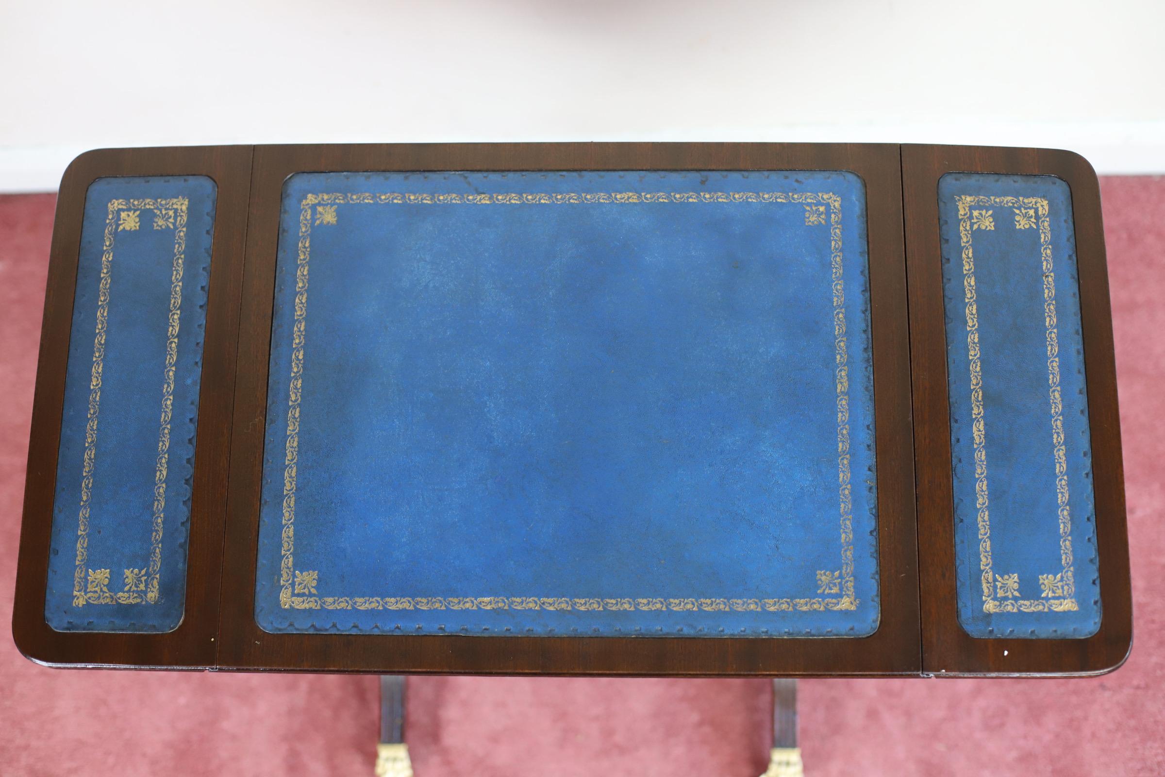 Lovely Vintage Blue Leather Side Table  6