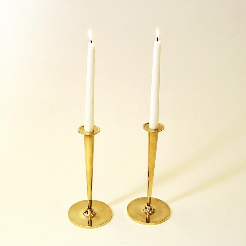 Mid-20th Century Lovely Vintage Brass Candleholder Pair by Arthur Pe, Kolbäck, Sweden, 1960s