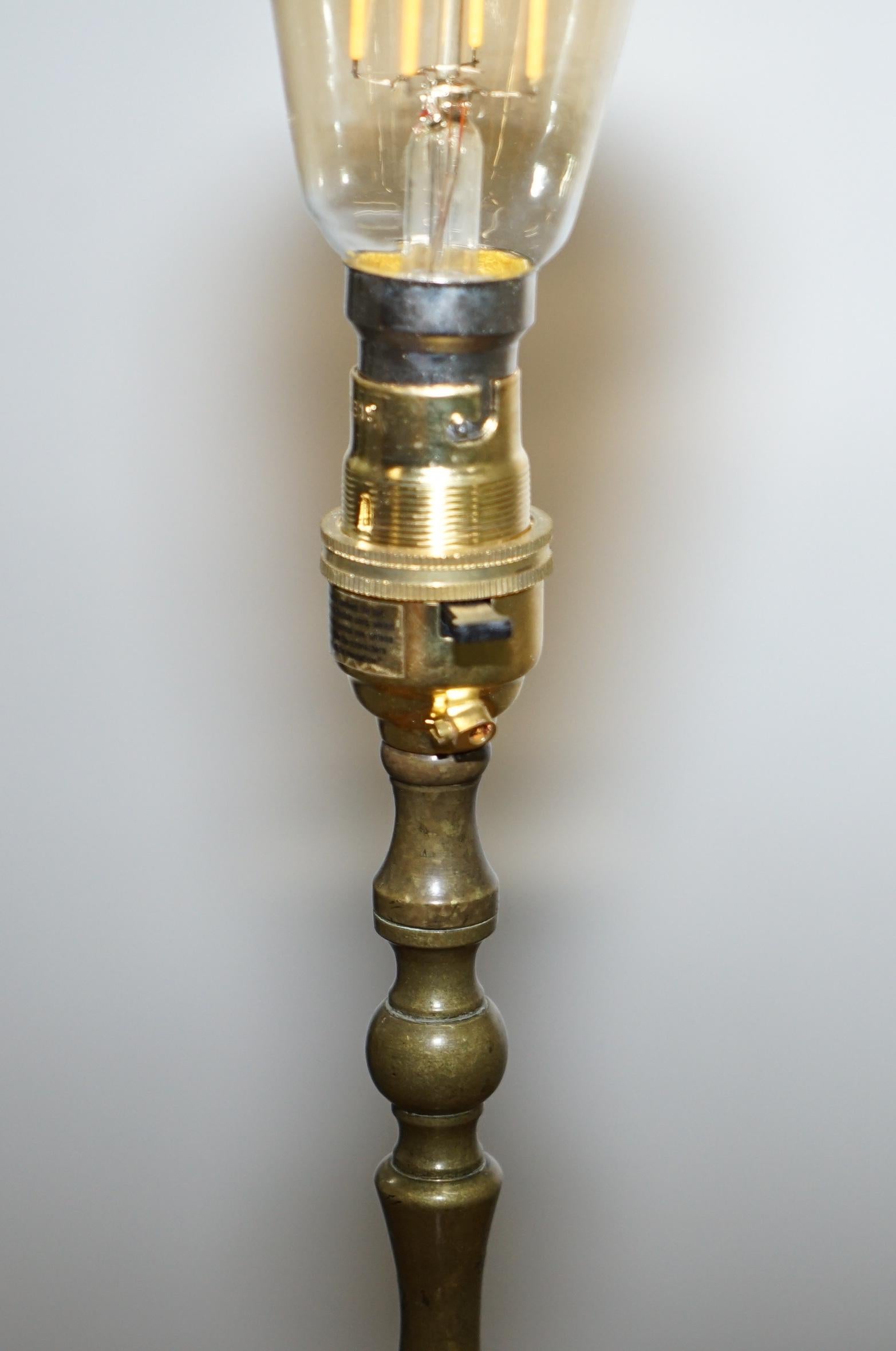 Bronze LOVELY VINTAGE BRONZED FULLY RETORED TABLE CANDLE LAMP NEW FiTTING, CABLE ETC For Sale