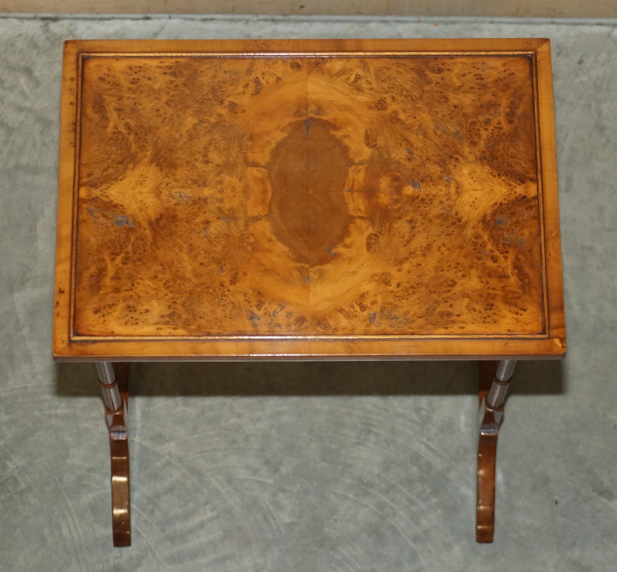 Lovely Vintage Burr Walnut Chippendale Style Nest of Three Side End Lamp Tables For Sale 9