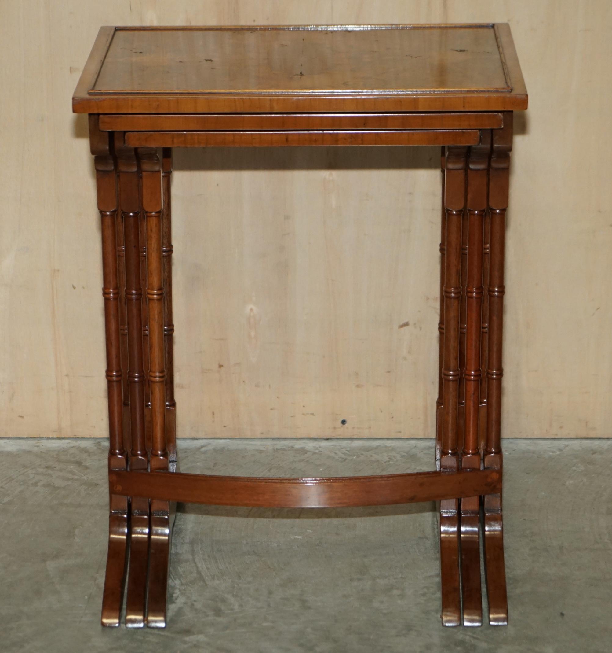 Lovely Vintage Burr Walnut Chippendale Style Nest of Three Side End Lamp Tables For Sale 3